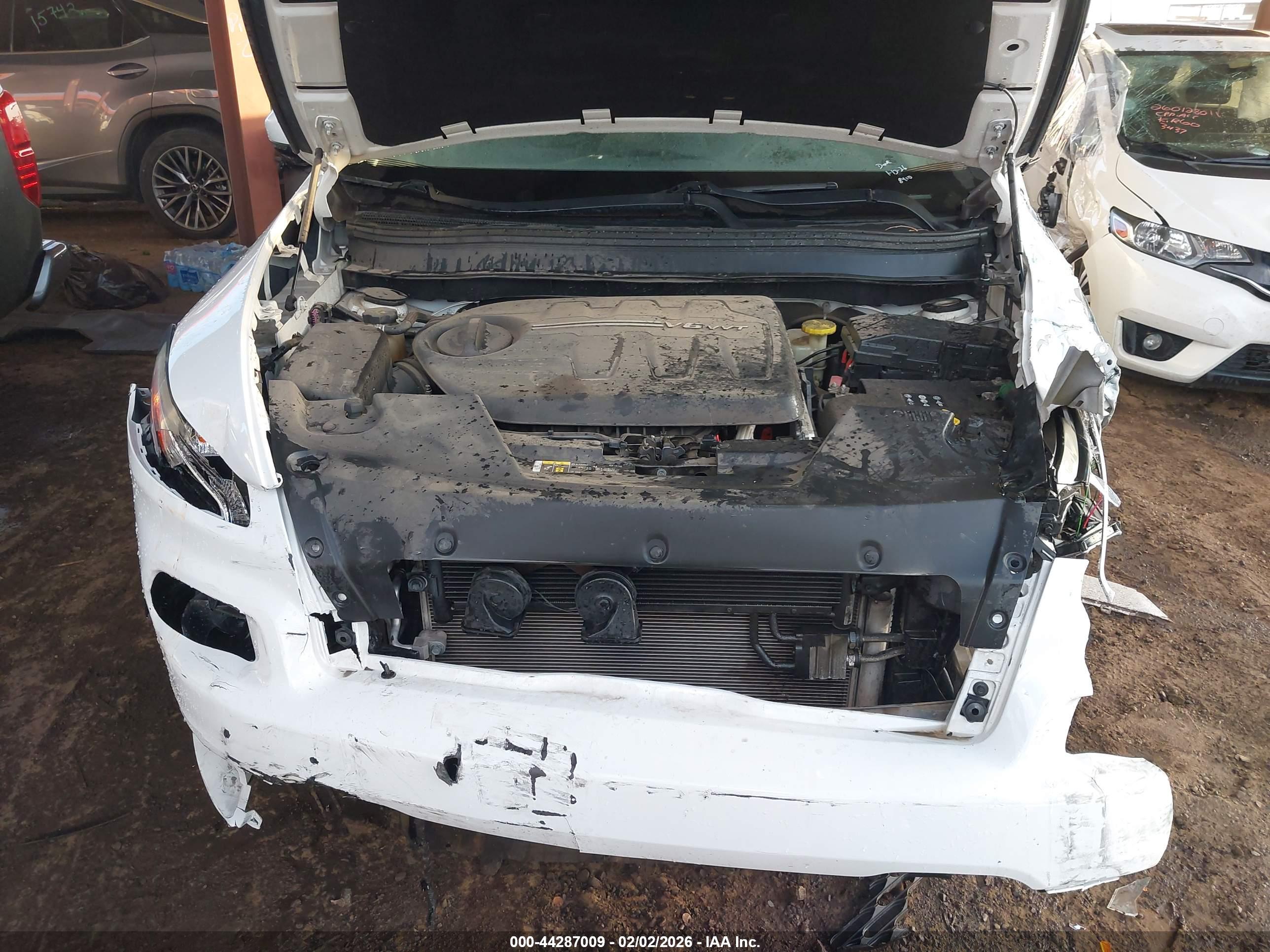 JEEP CHEROKEE image 10