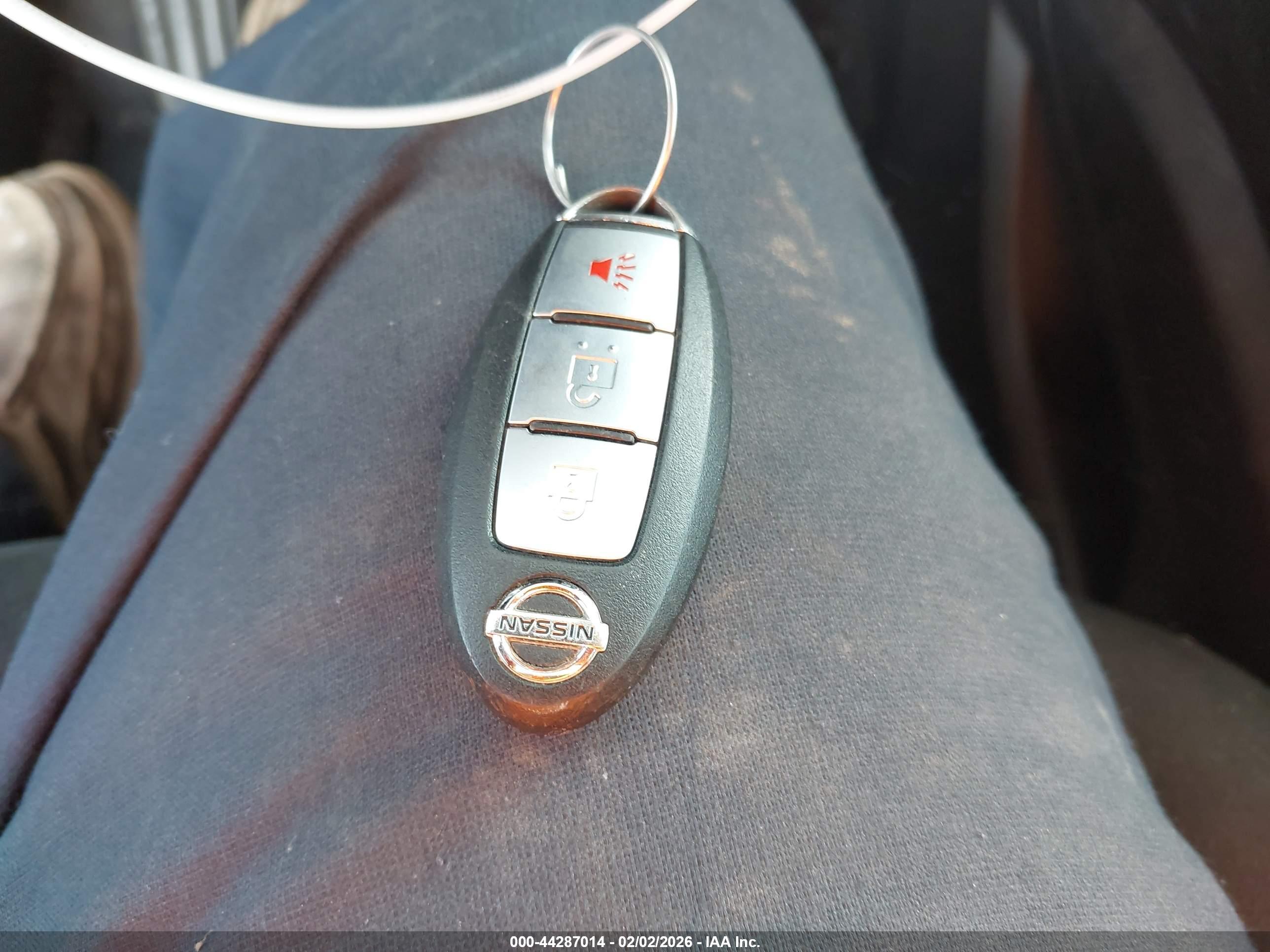NISSAN MURANO image 11
