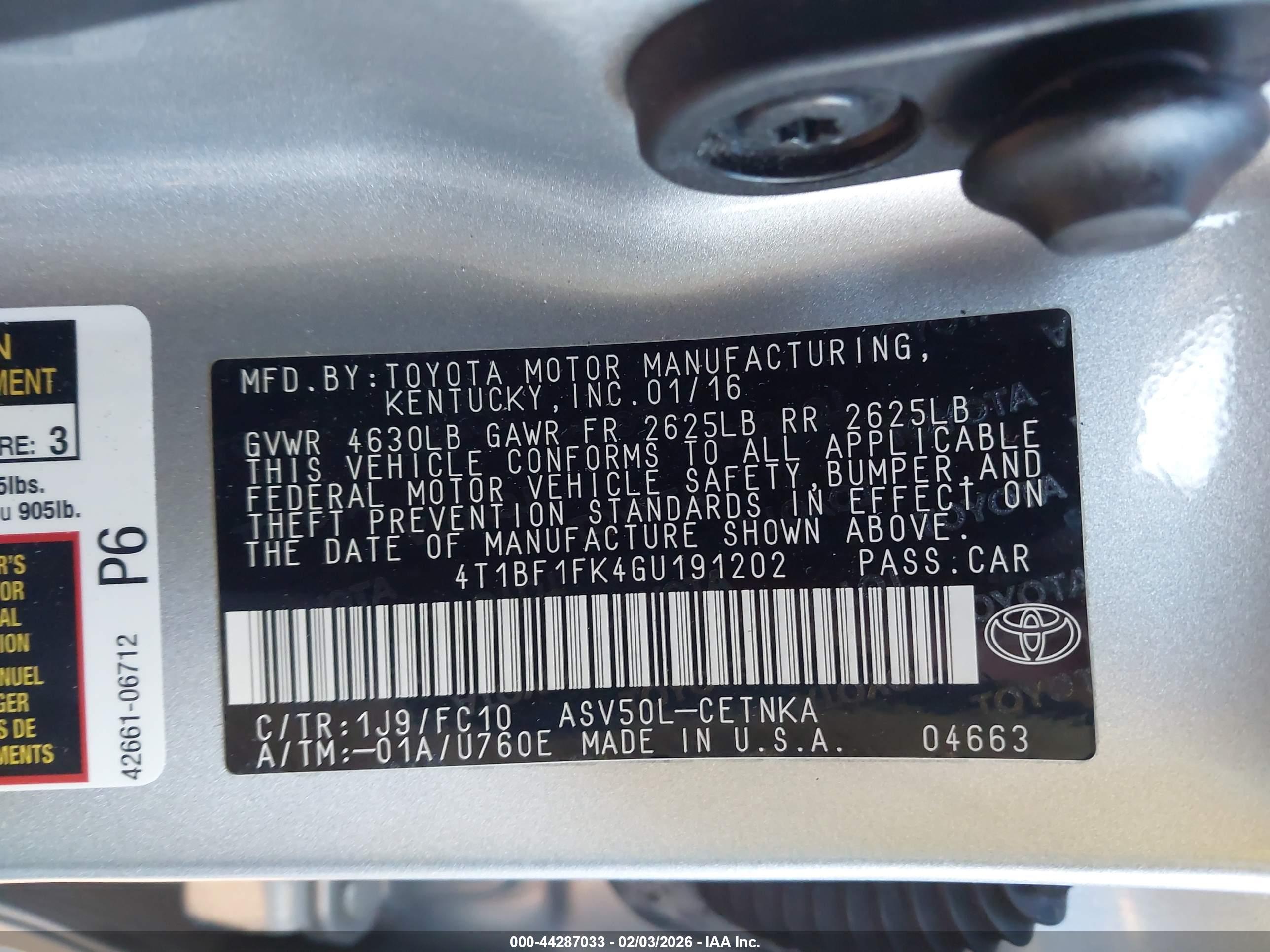 TOYOTA CAMRY image 9