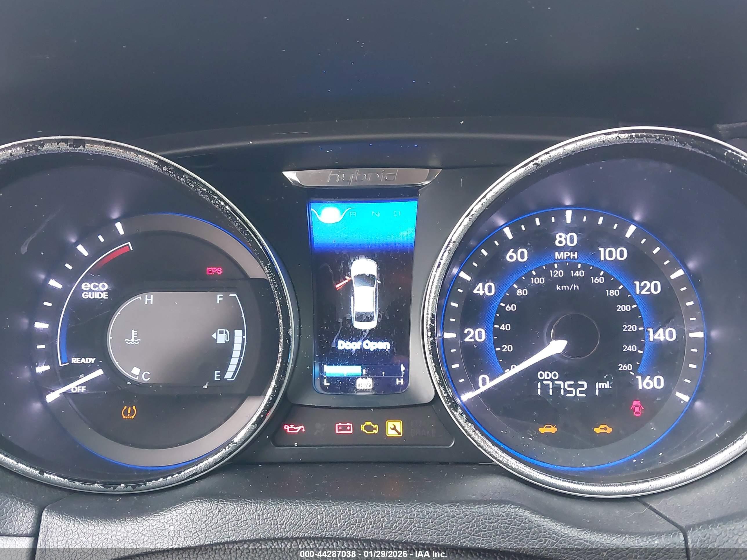 HYUNDAI SONATA image 7