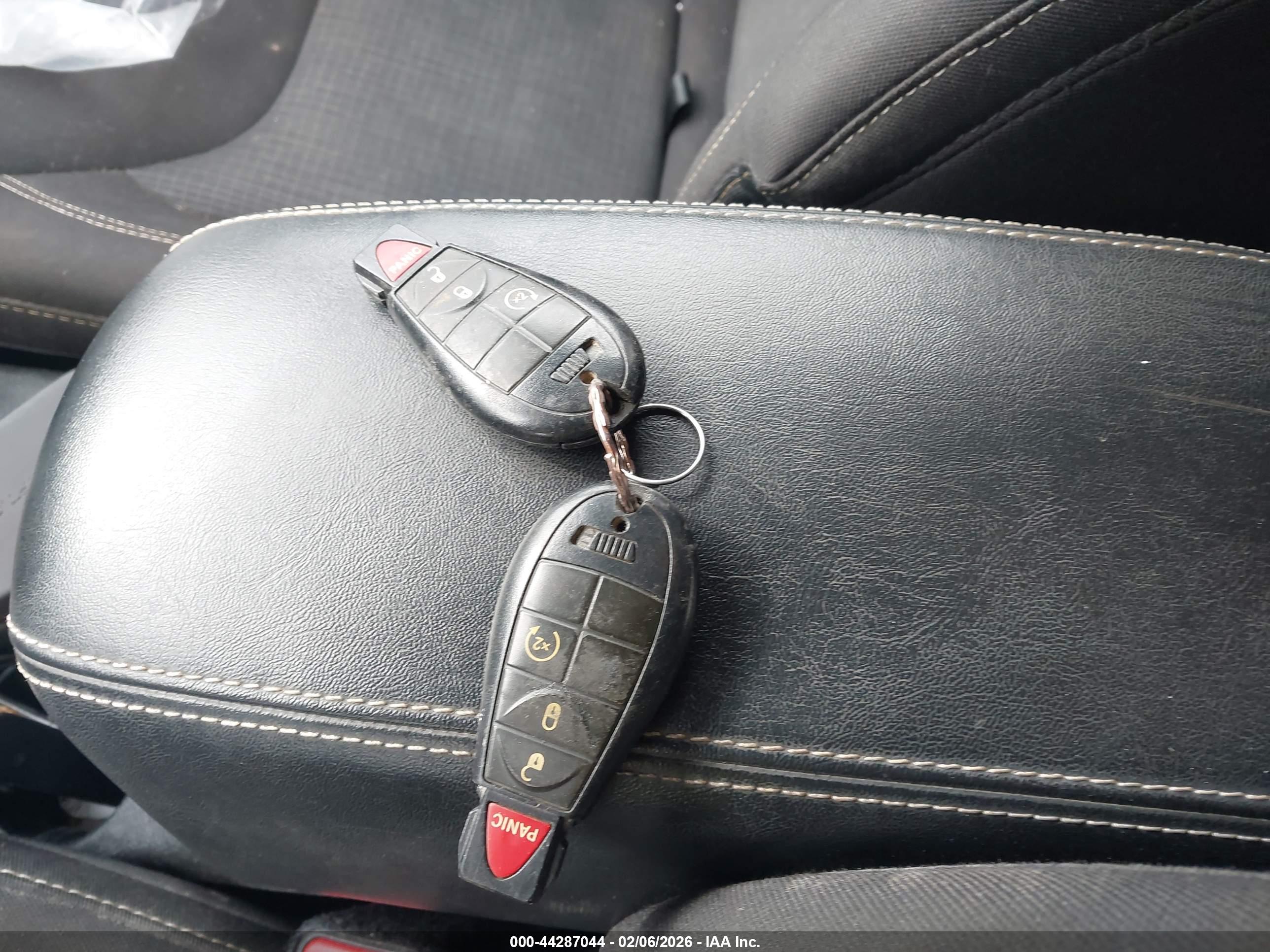 JEEP CHEROKEE image 11
