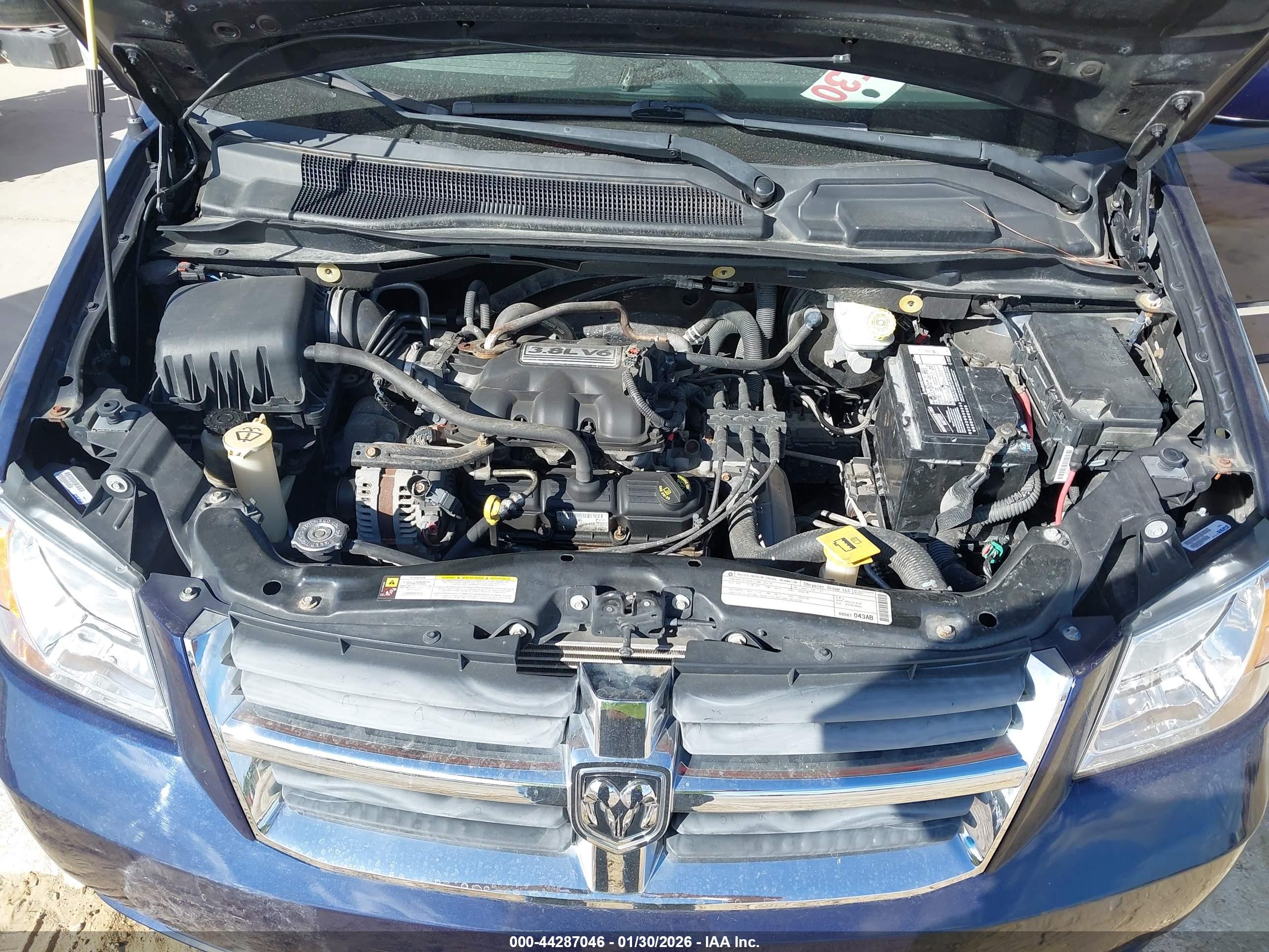 DODGE GRAND image 10