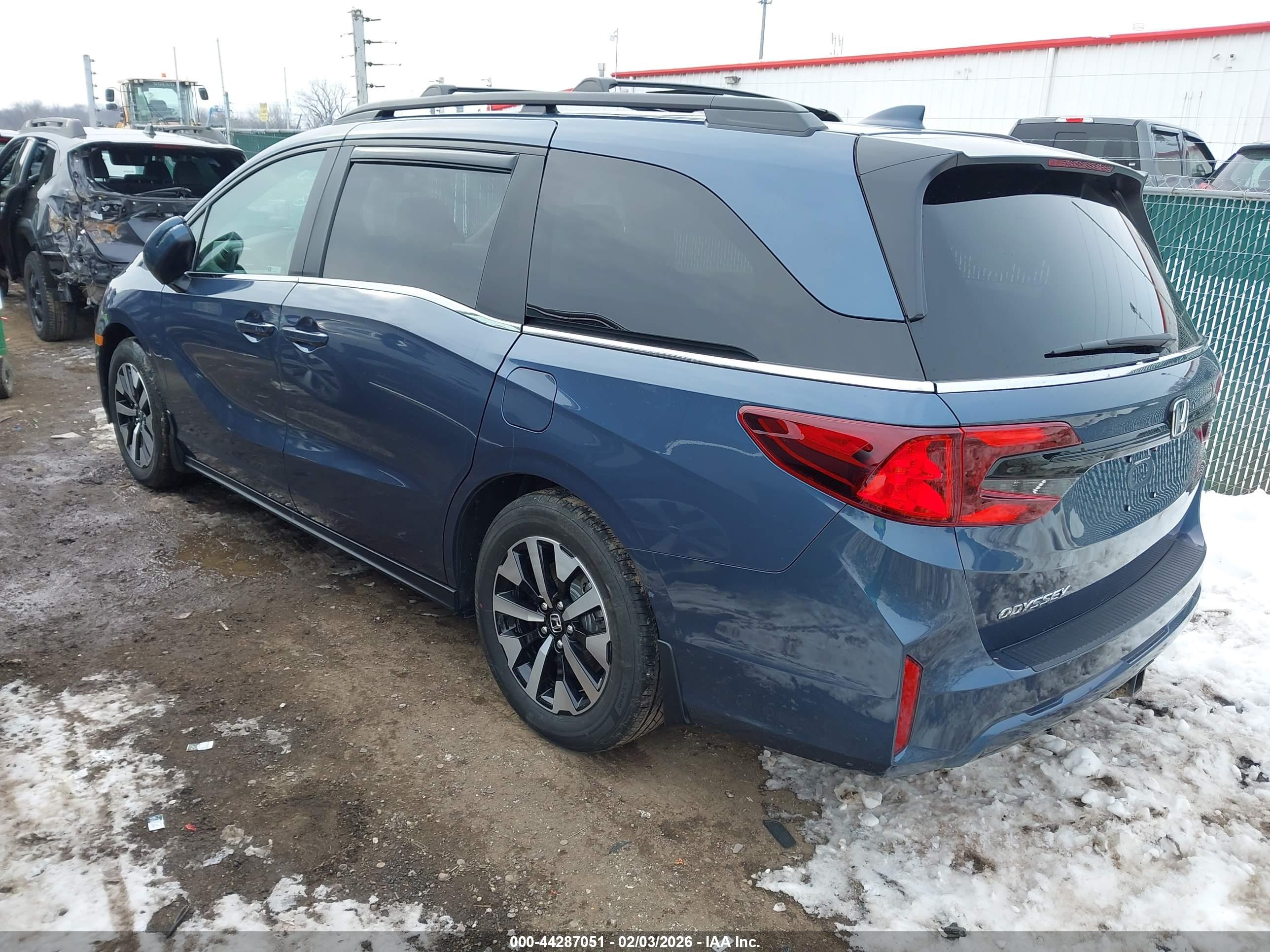 HONDA ODYSSEY image 3