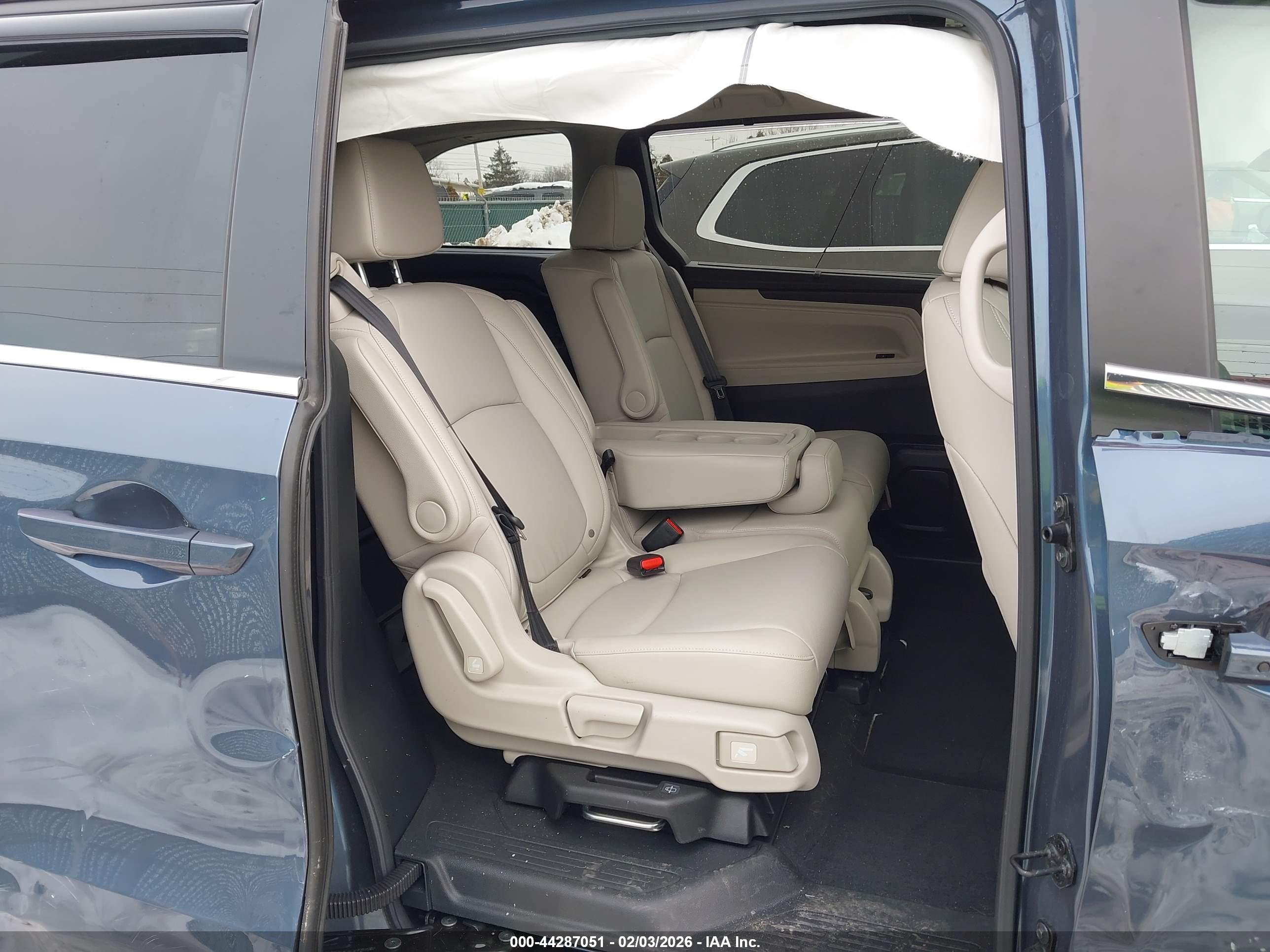 HONDA ODYSSEY image 8