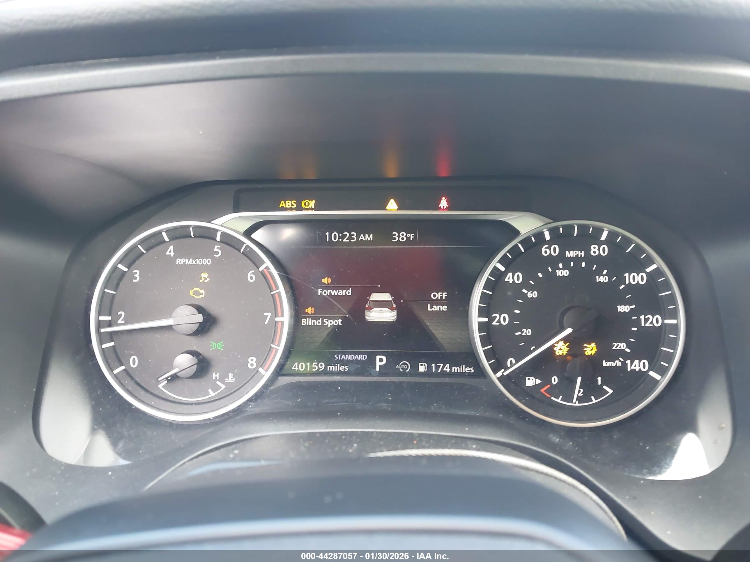 NISSAN ROGUE image 7