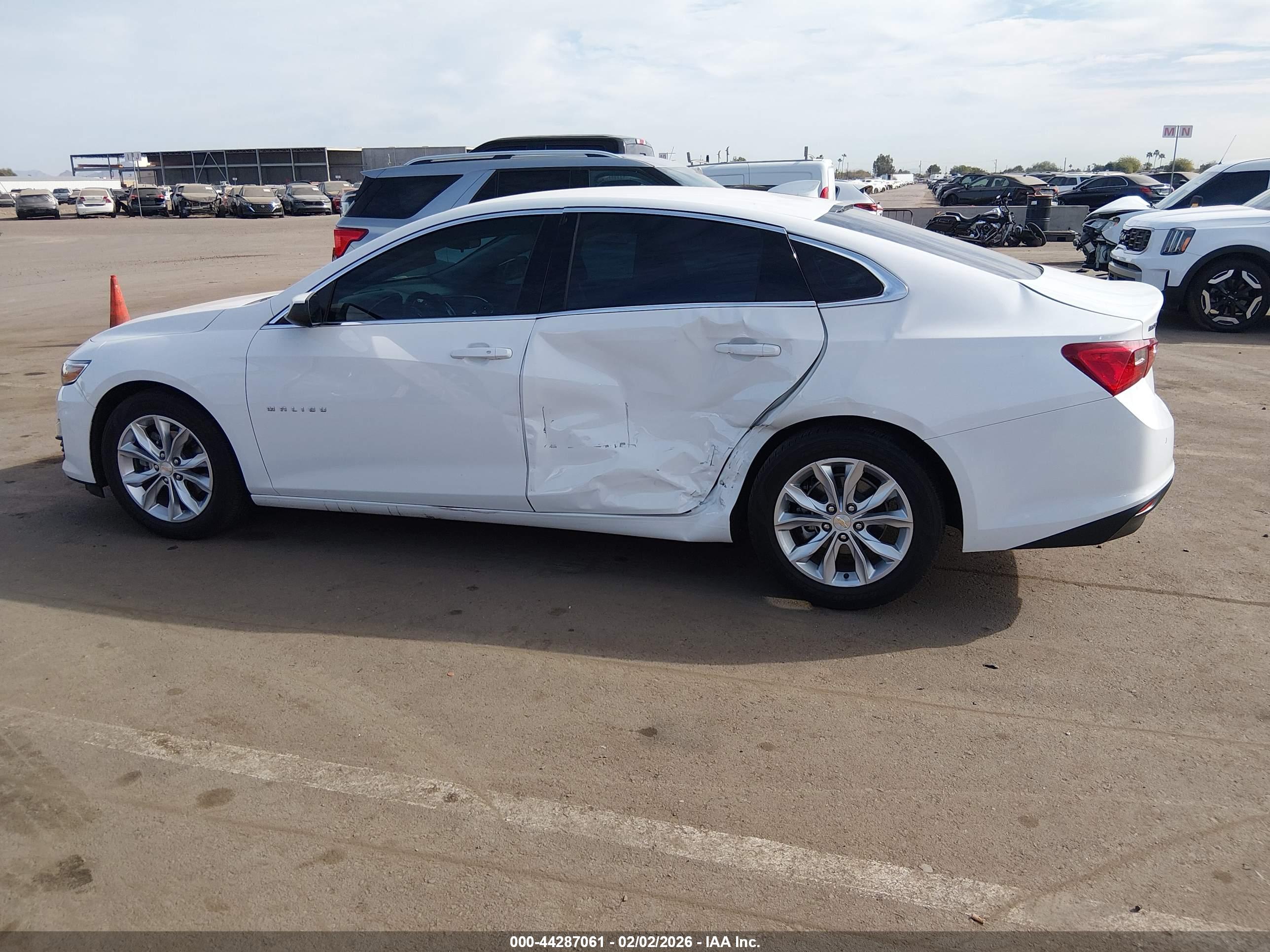 CHEVROLET MALIBU image 6