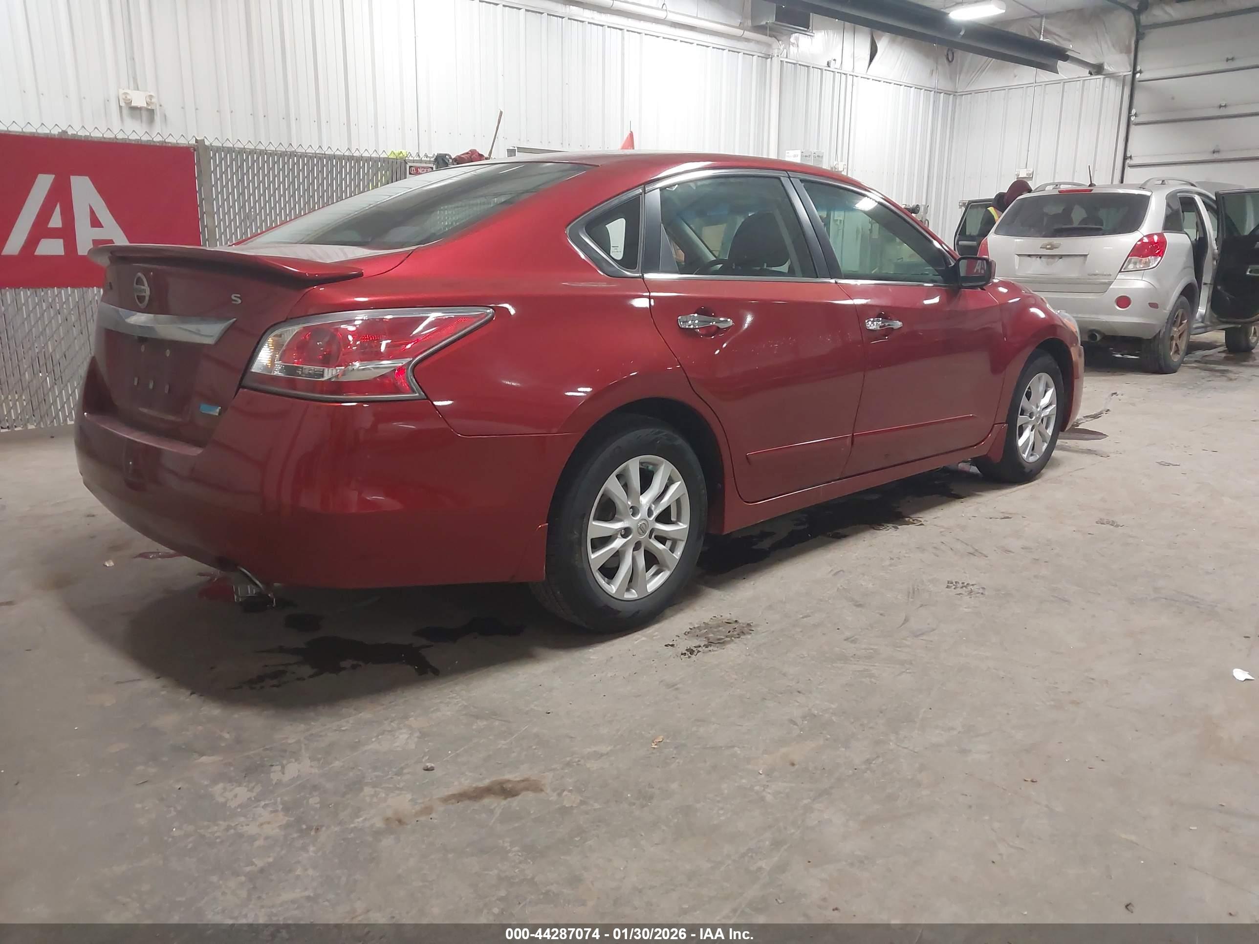 NISSAN ALTIMA image 4