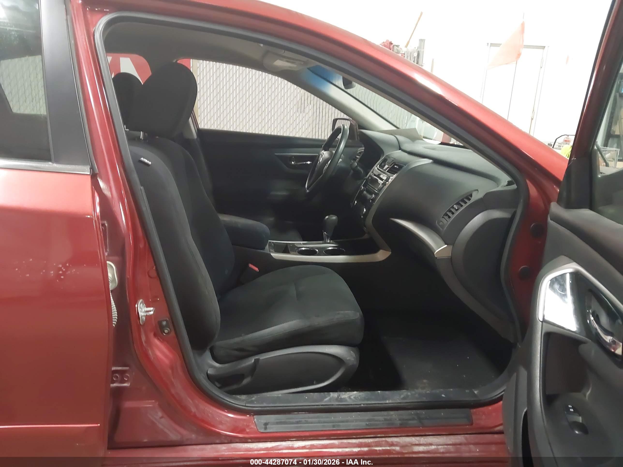 NISSAN ALTIMA image 5
