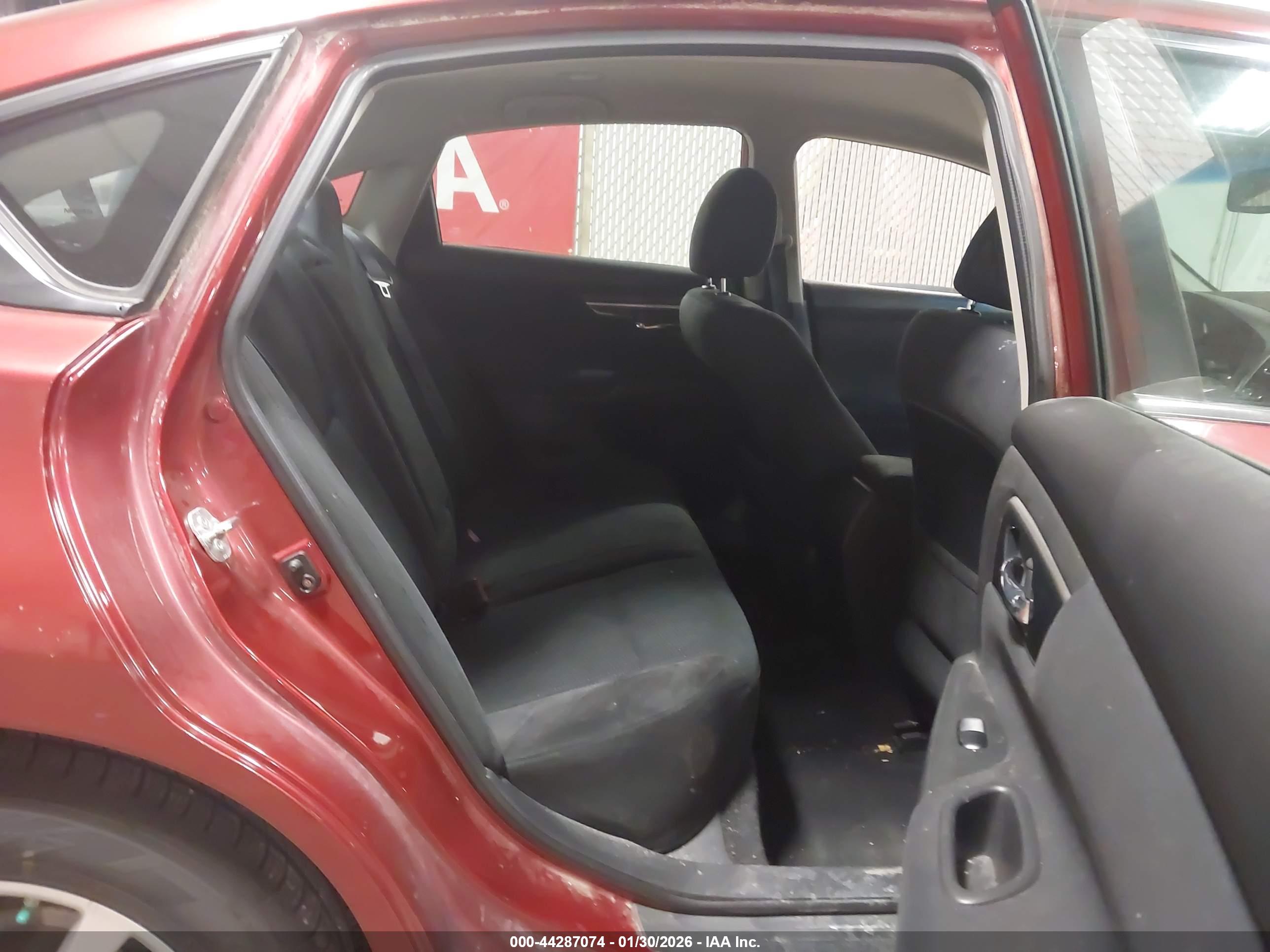 NISSAN ALTIMA image 8
