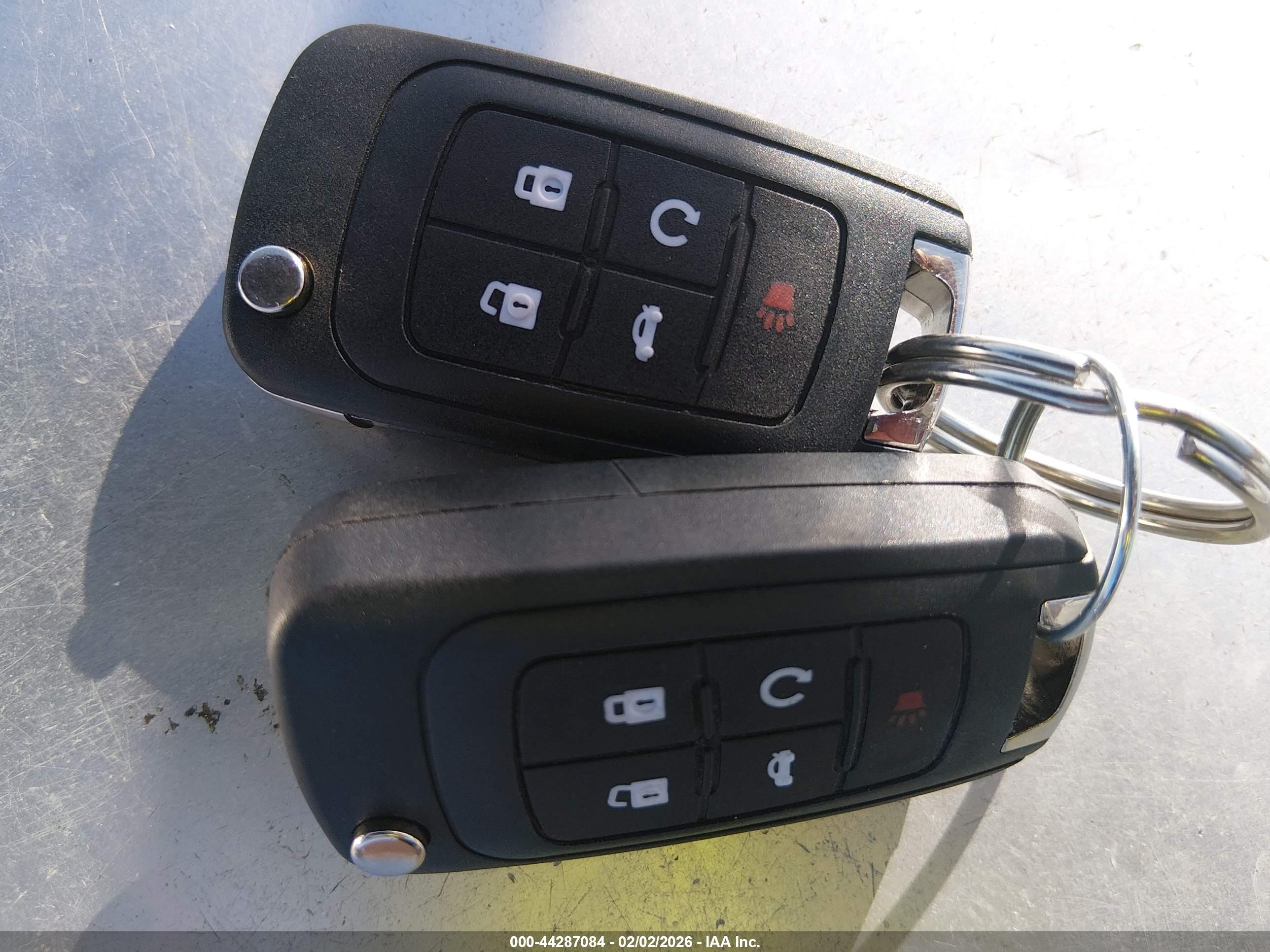 CHEVROLET EQUINOX image 11