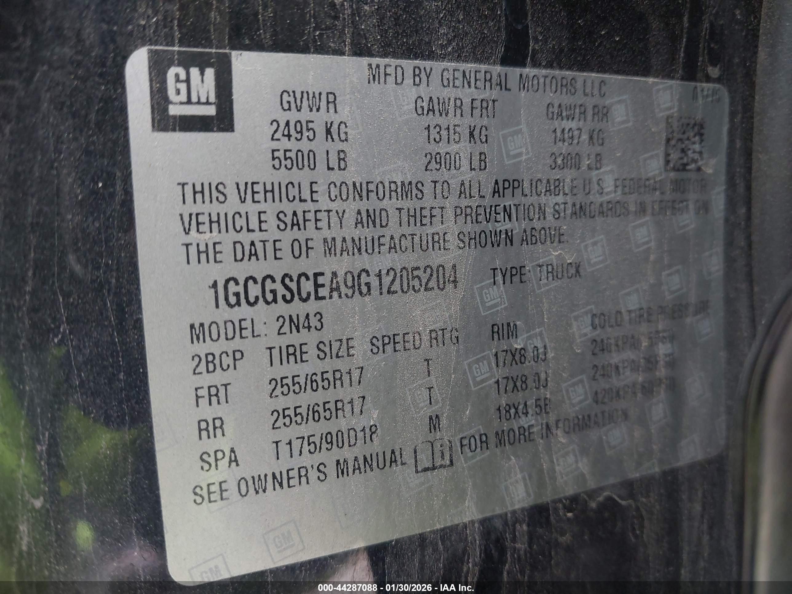 CHEVROLET COLORADO image 9
