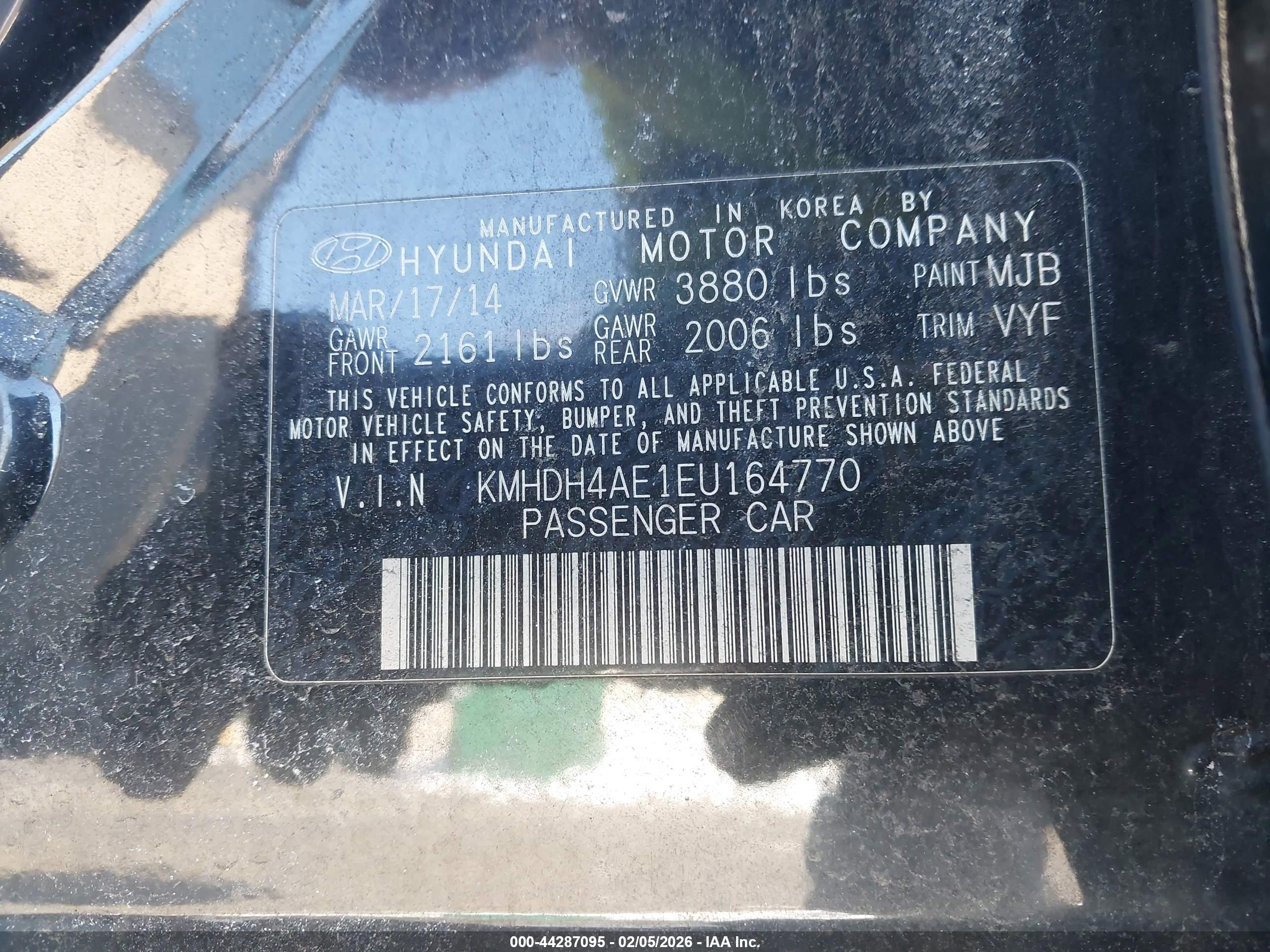 HYUNDAI ELANTRA image 9