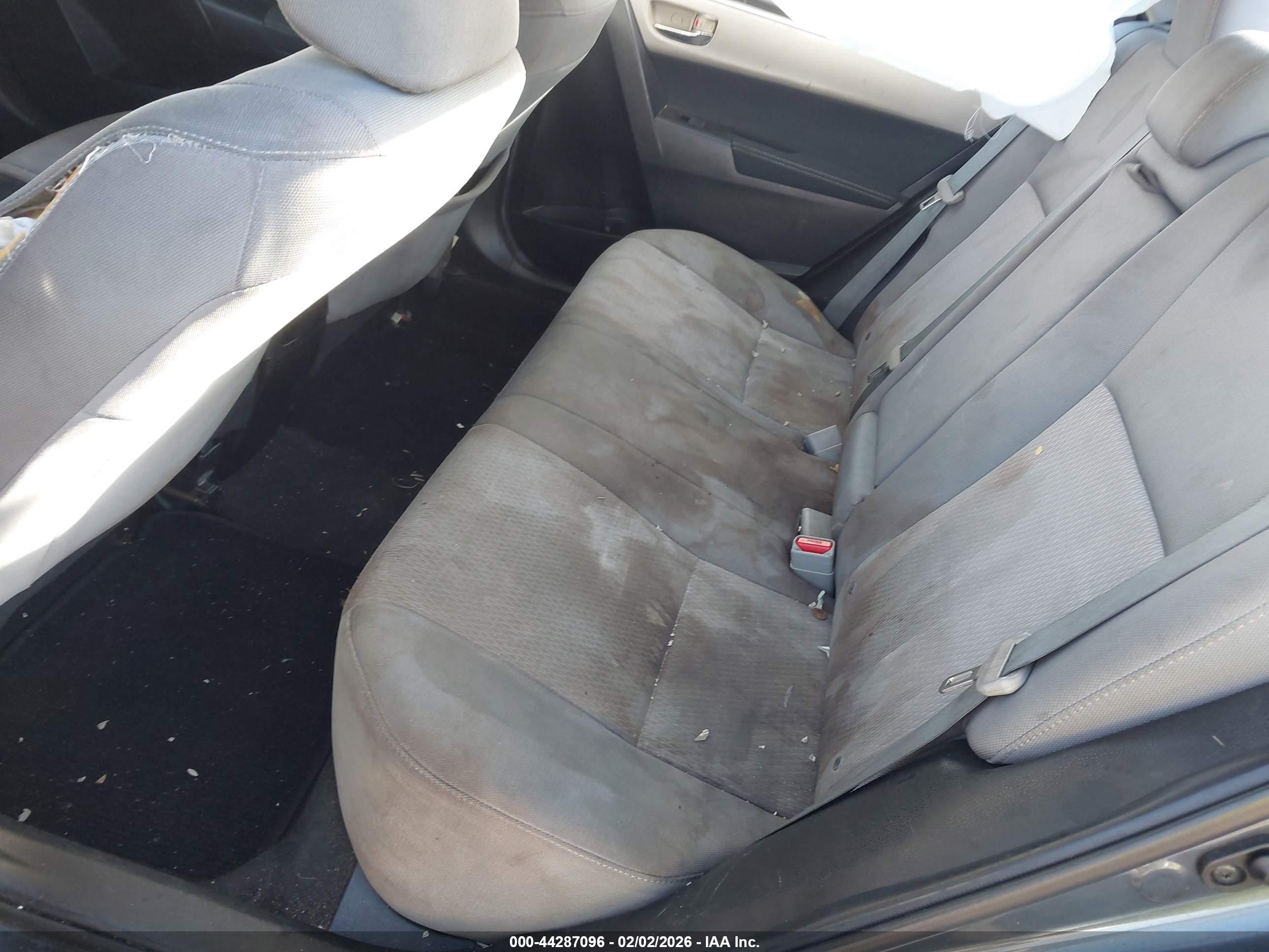 TOYOTA COROLLA image 8