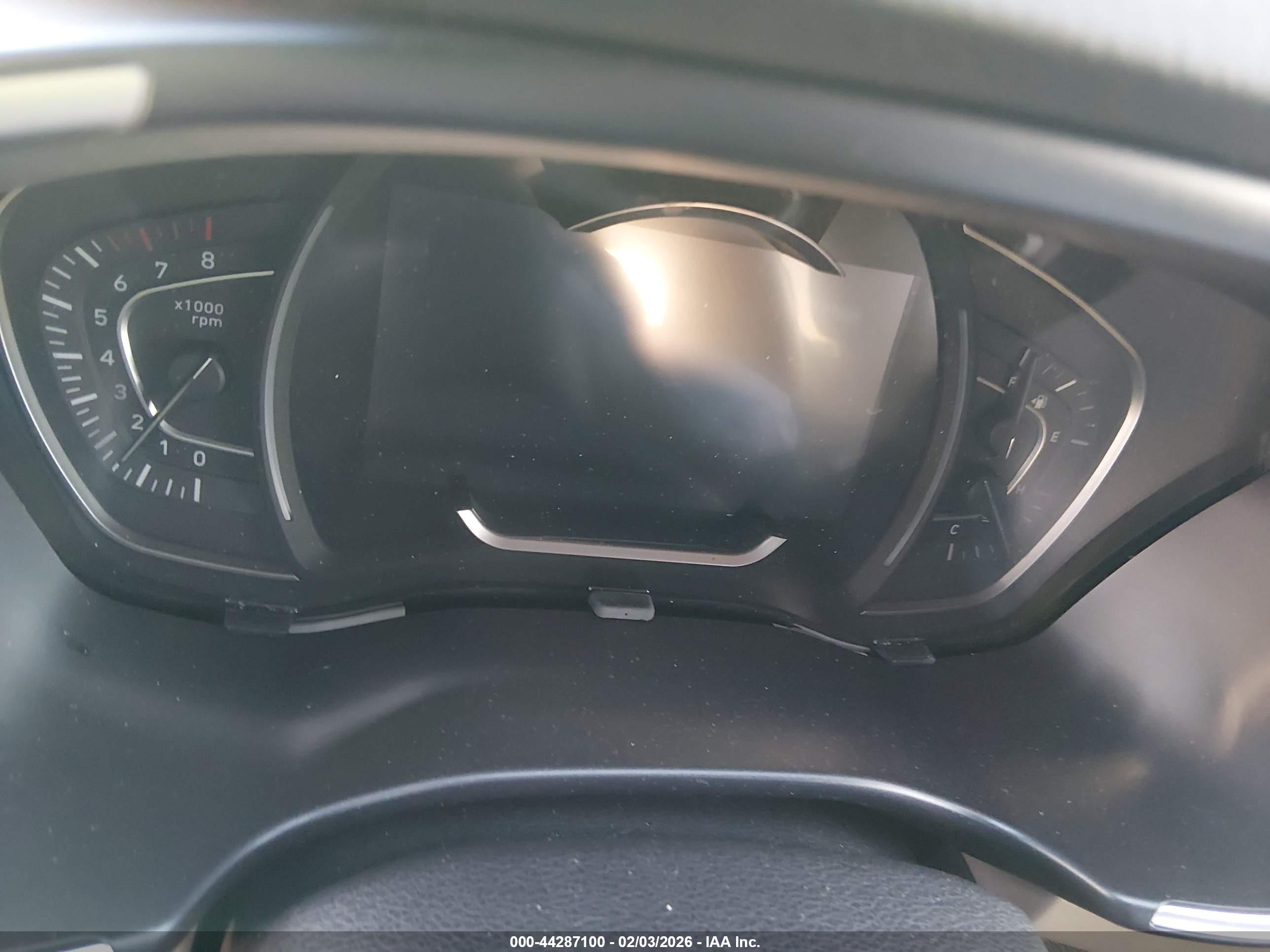 HYUNDAI SANTA image 7