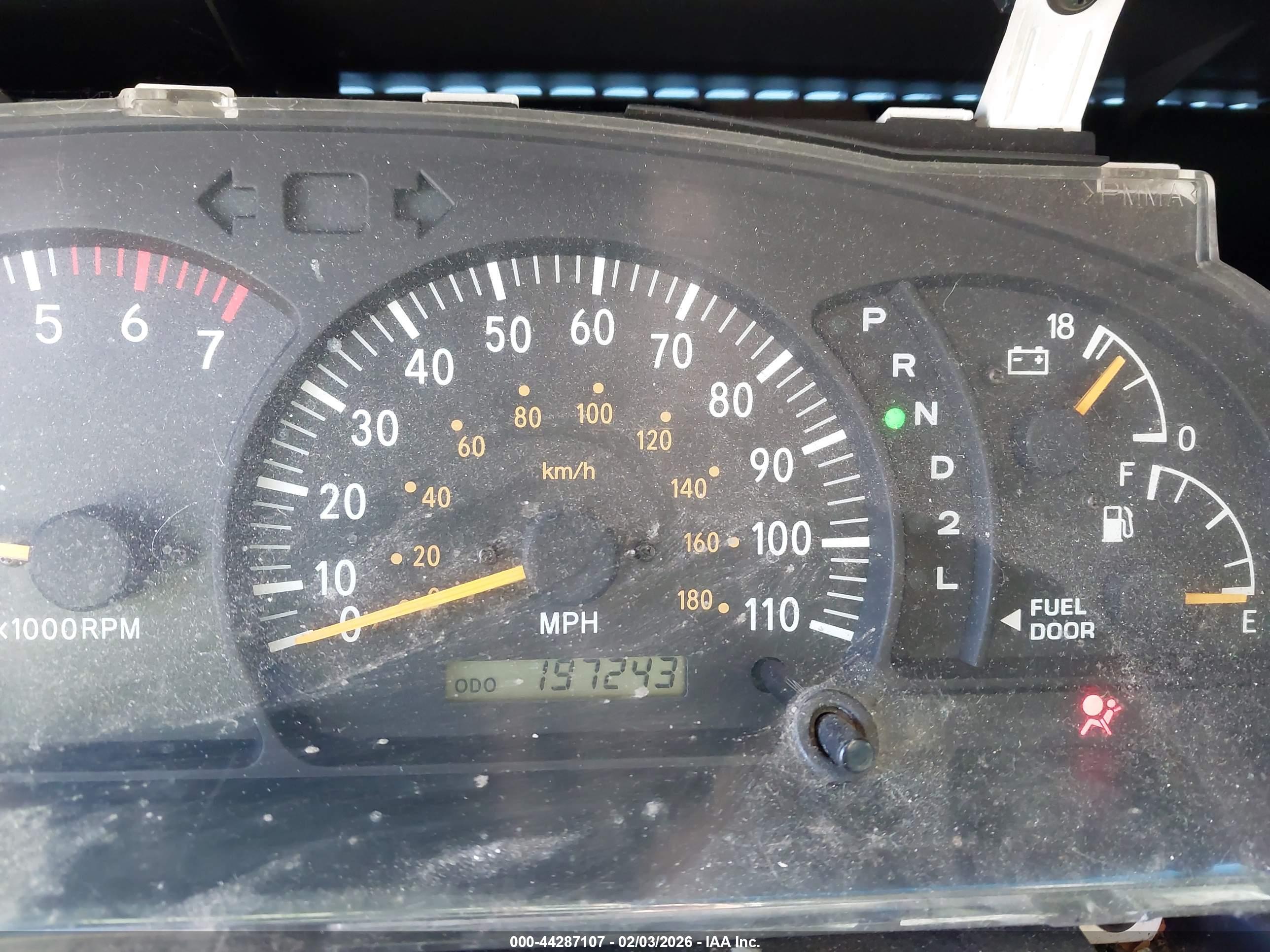 TOYOTA TUNDRA image 7