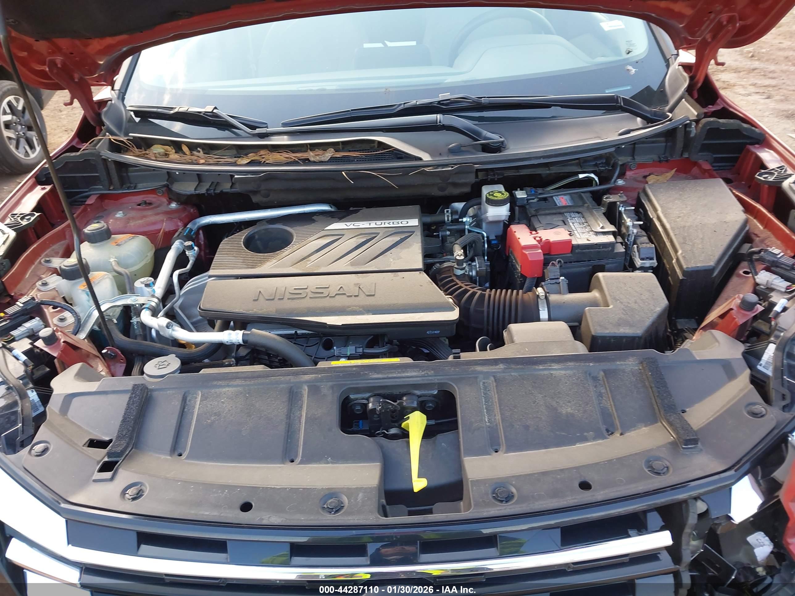 NISSAN ROGUE image 10