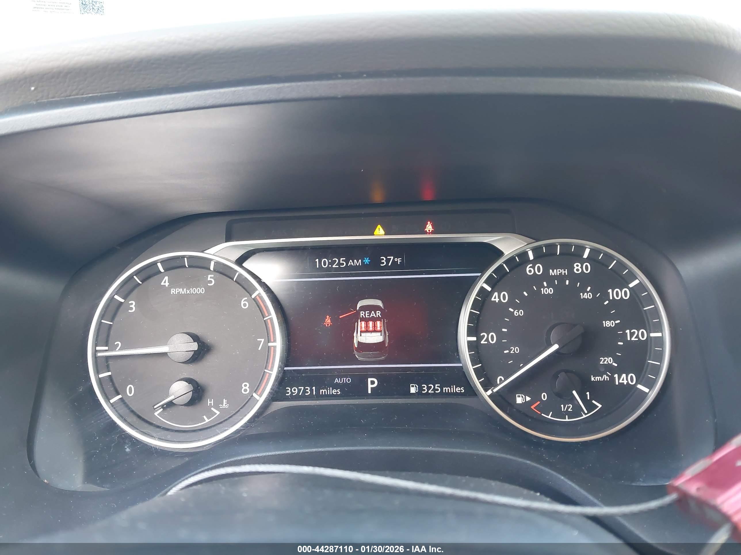 NISSAN ROGUE image 7