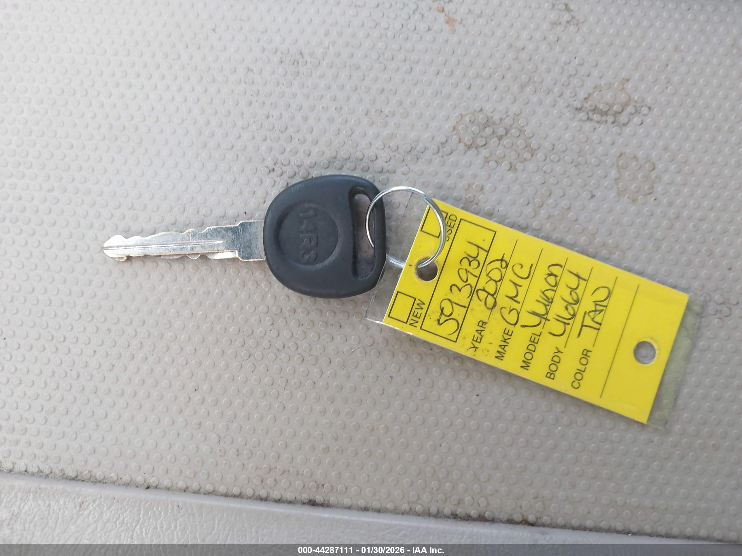 GMC YUKON image 11