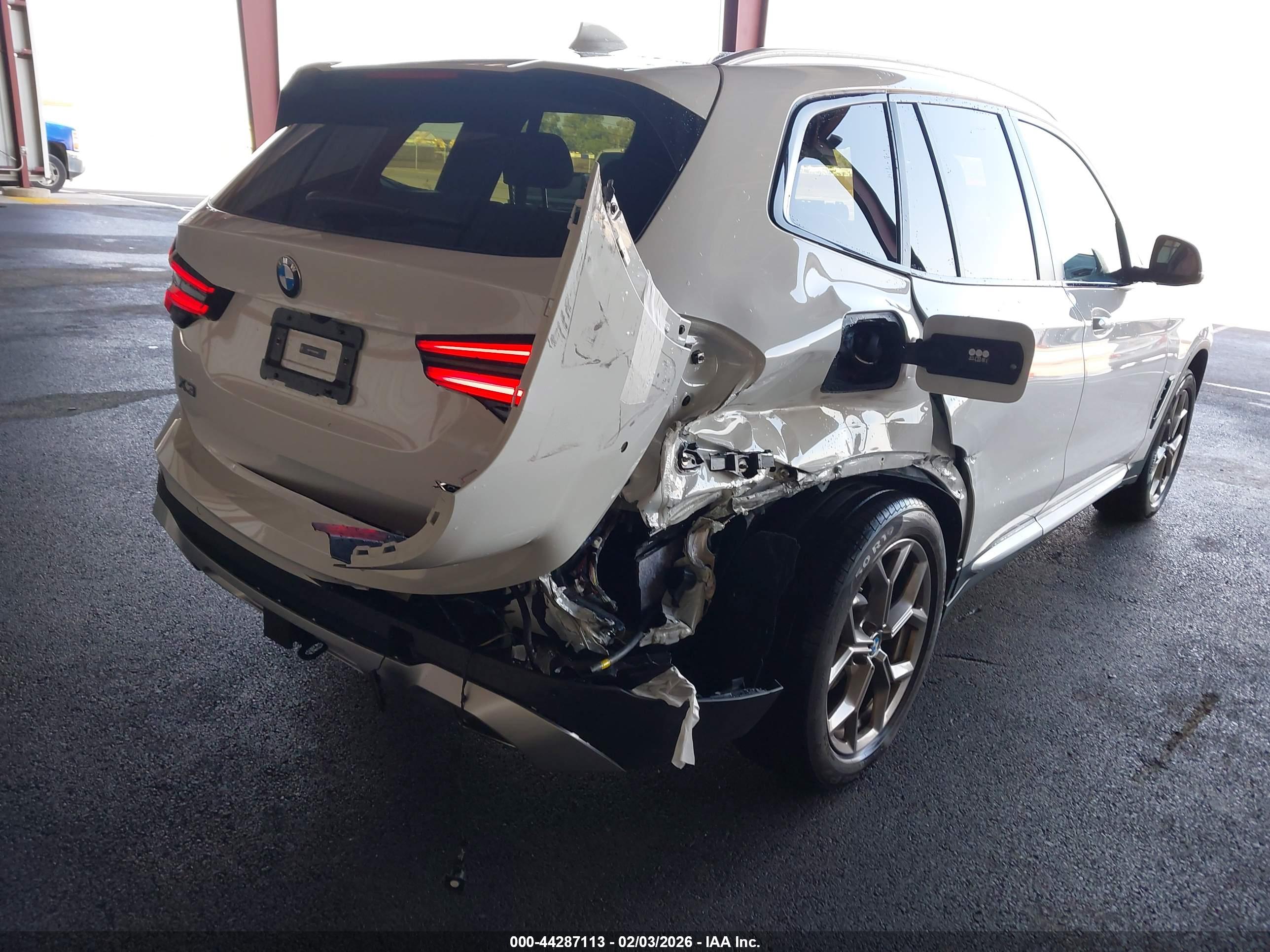 BMW X3 image 6