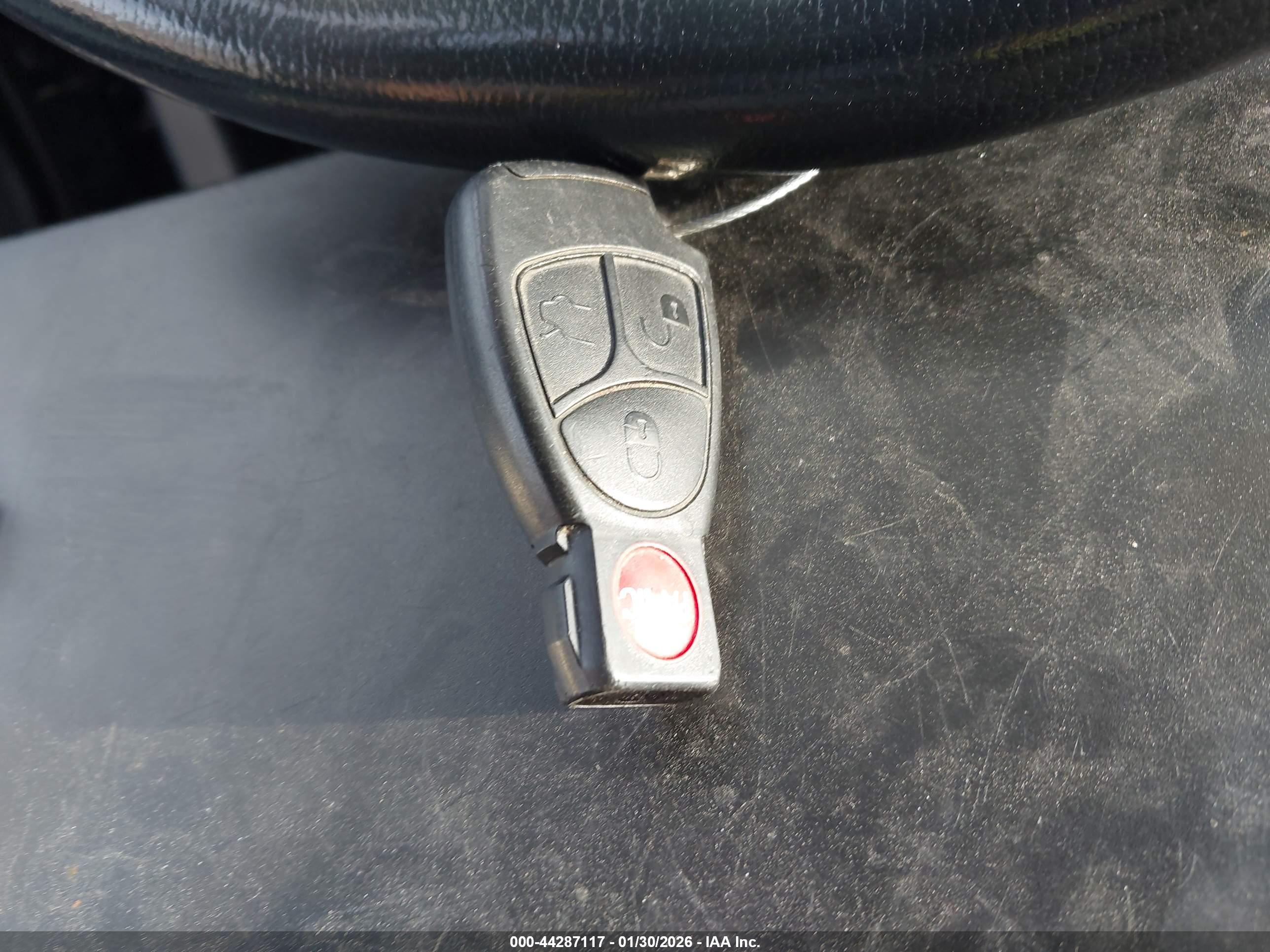 MERCEDES-BENZ S image 11