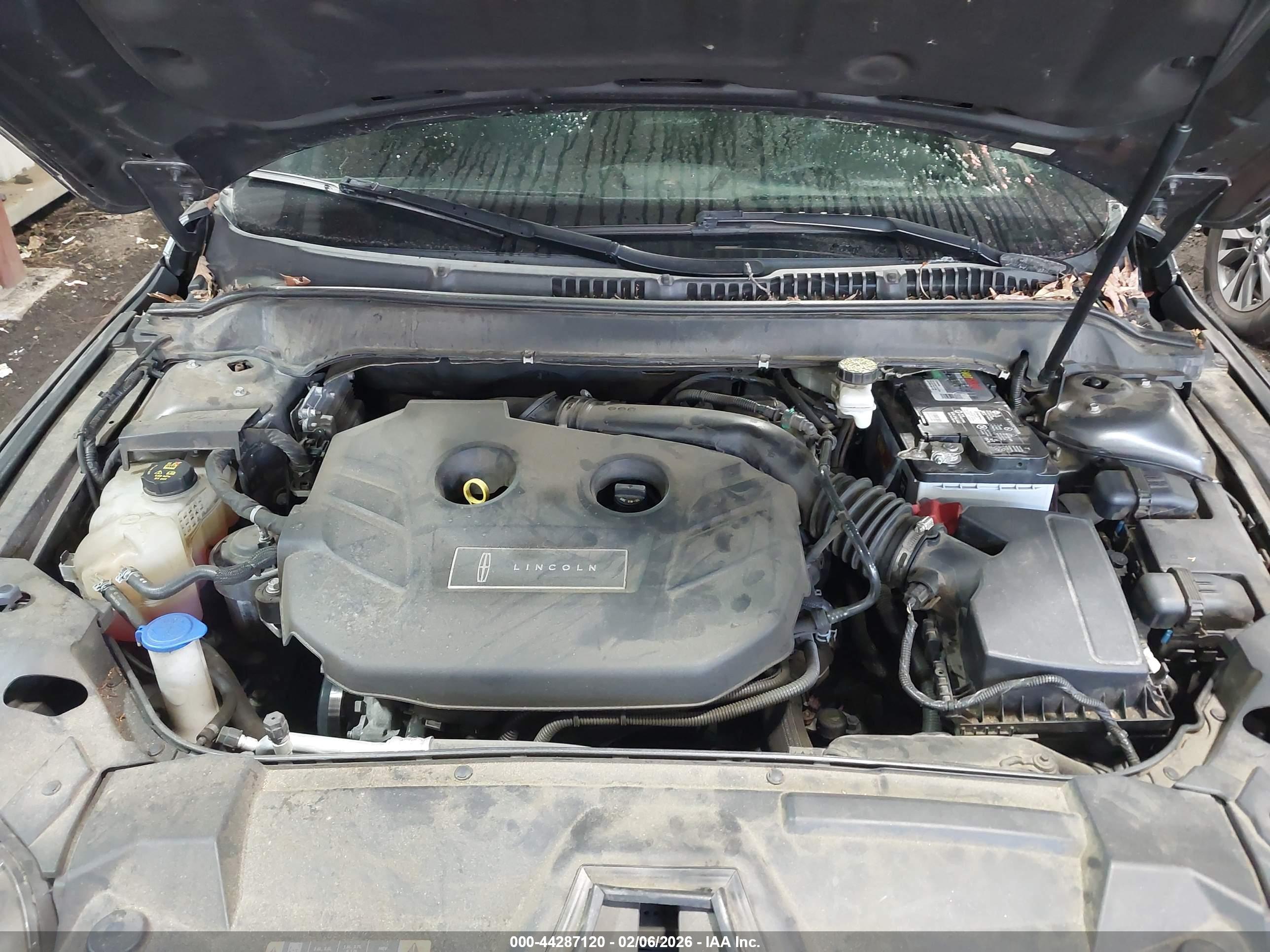 LINCOLN MKZ image 10