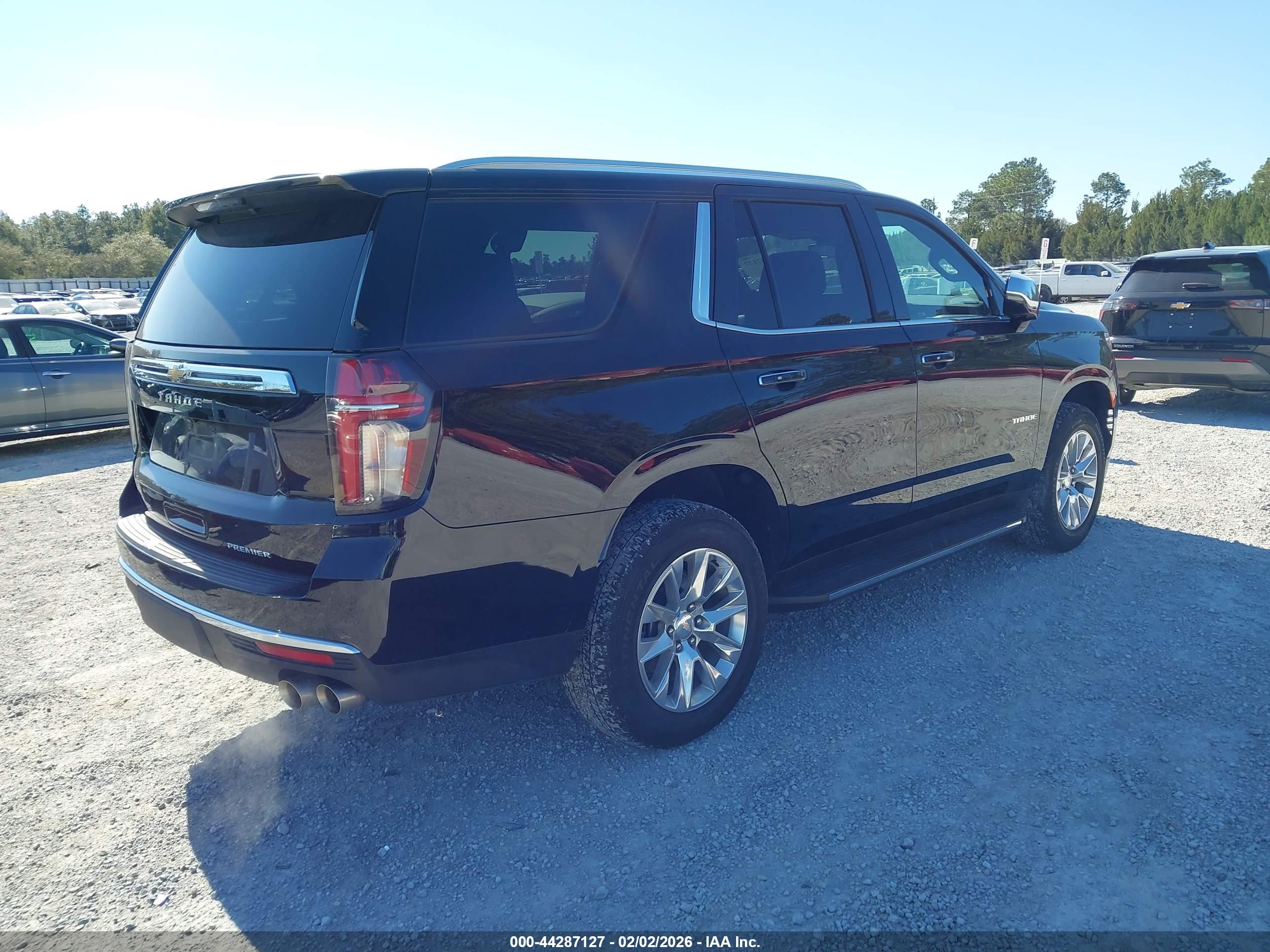 CHEVROLET TAHOE image 4