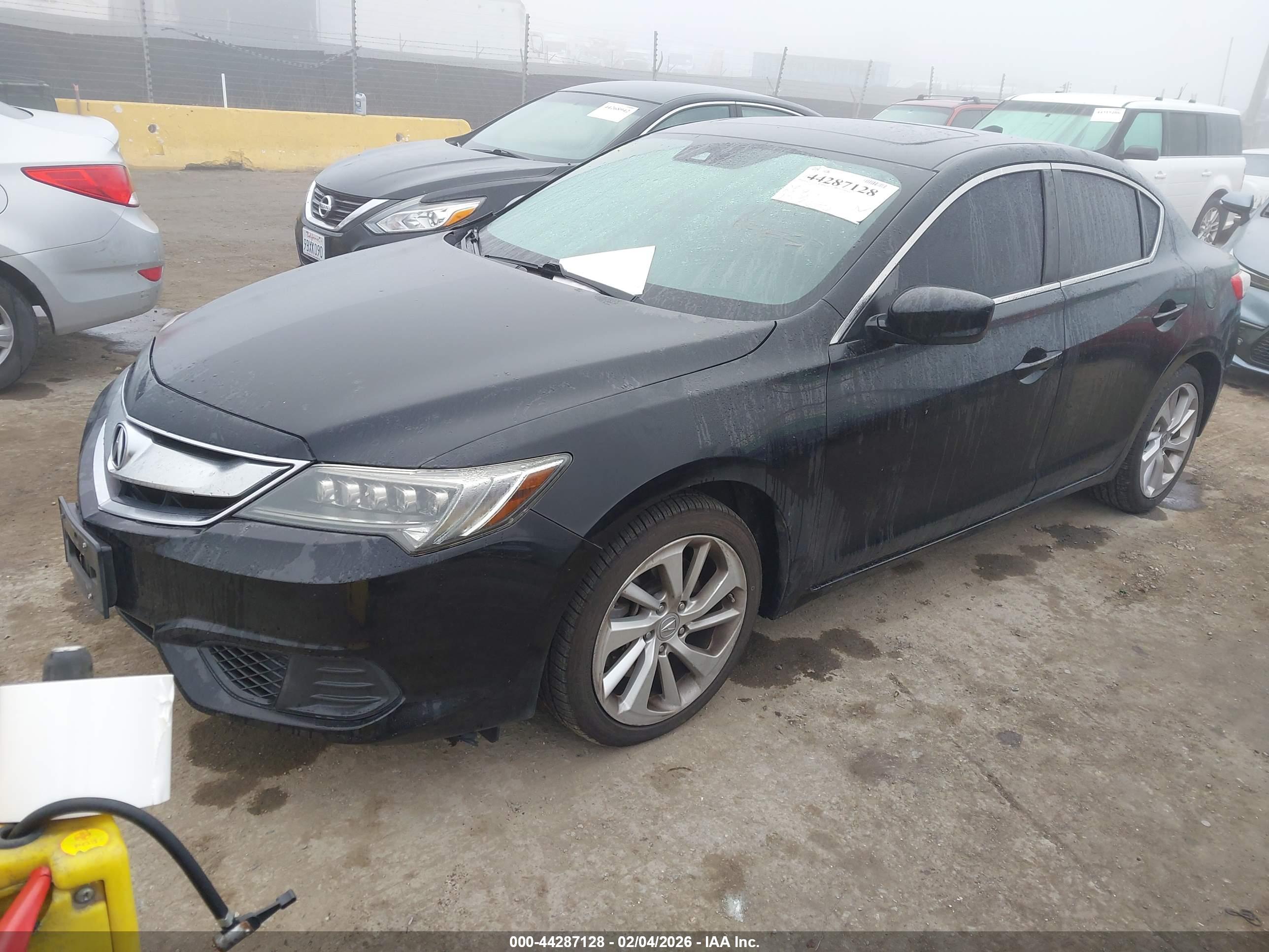 ACURA ILX image 2