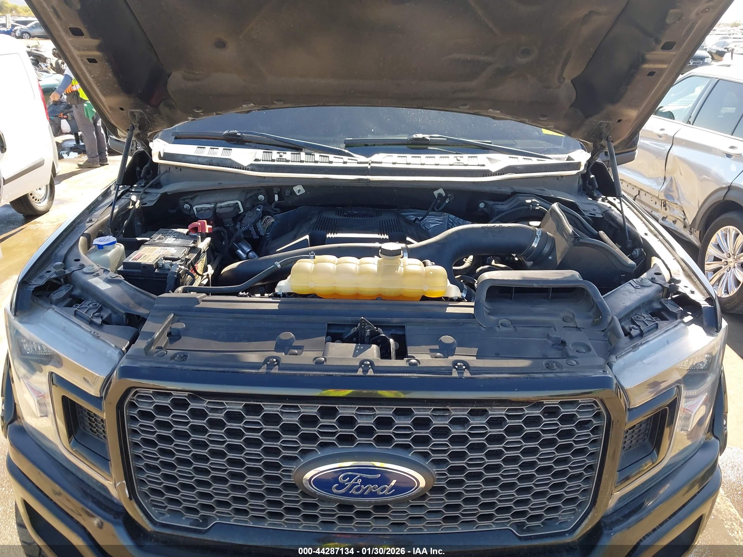 FORD F-150 image 10