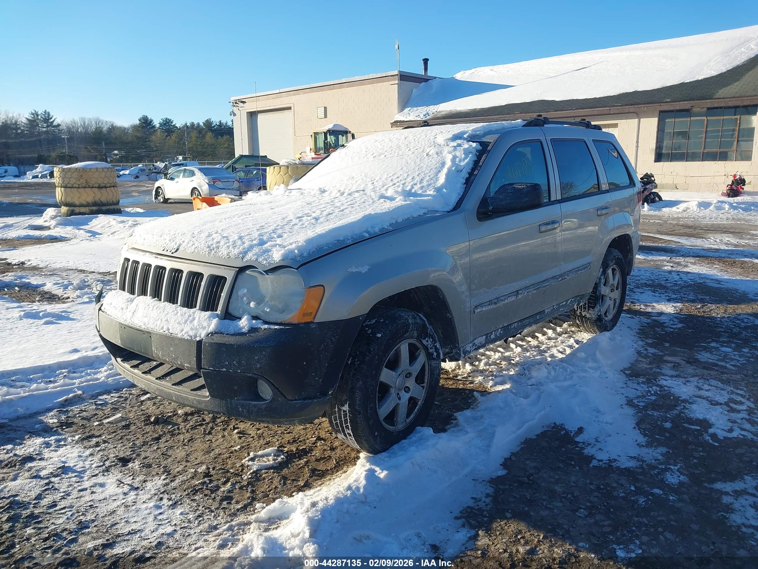 JEEP GRAND image 2