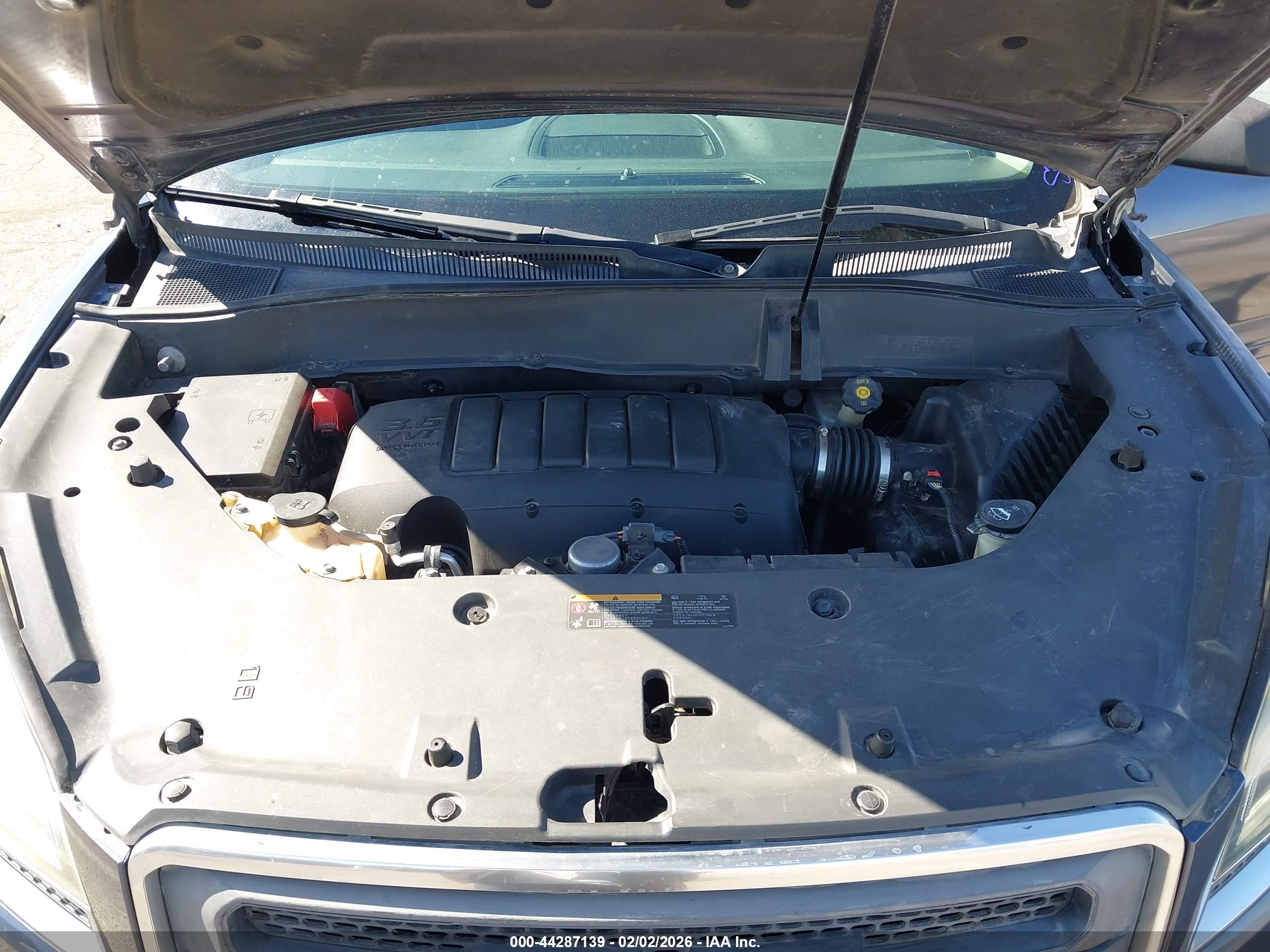 GMC ACADIA image 10