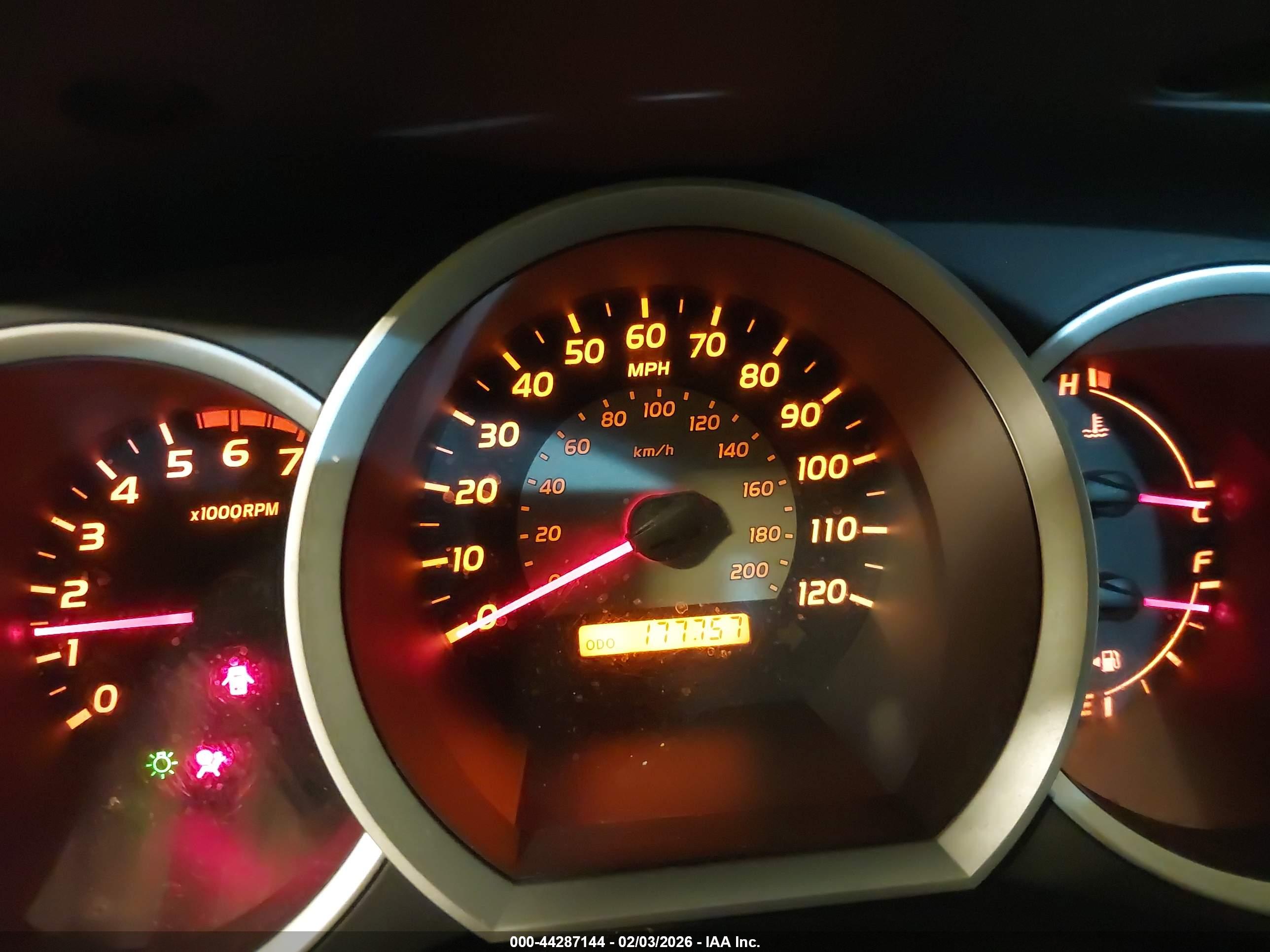 TOYOTA TACOMA image 7