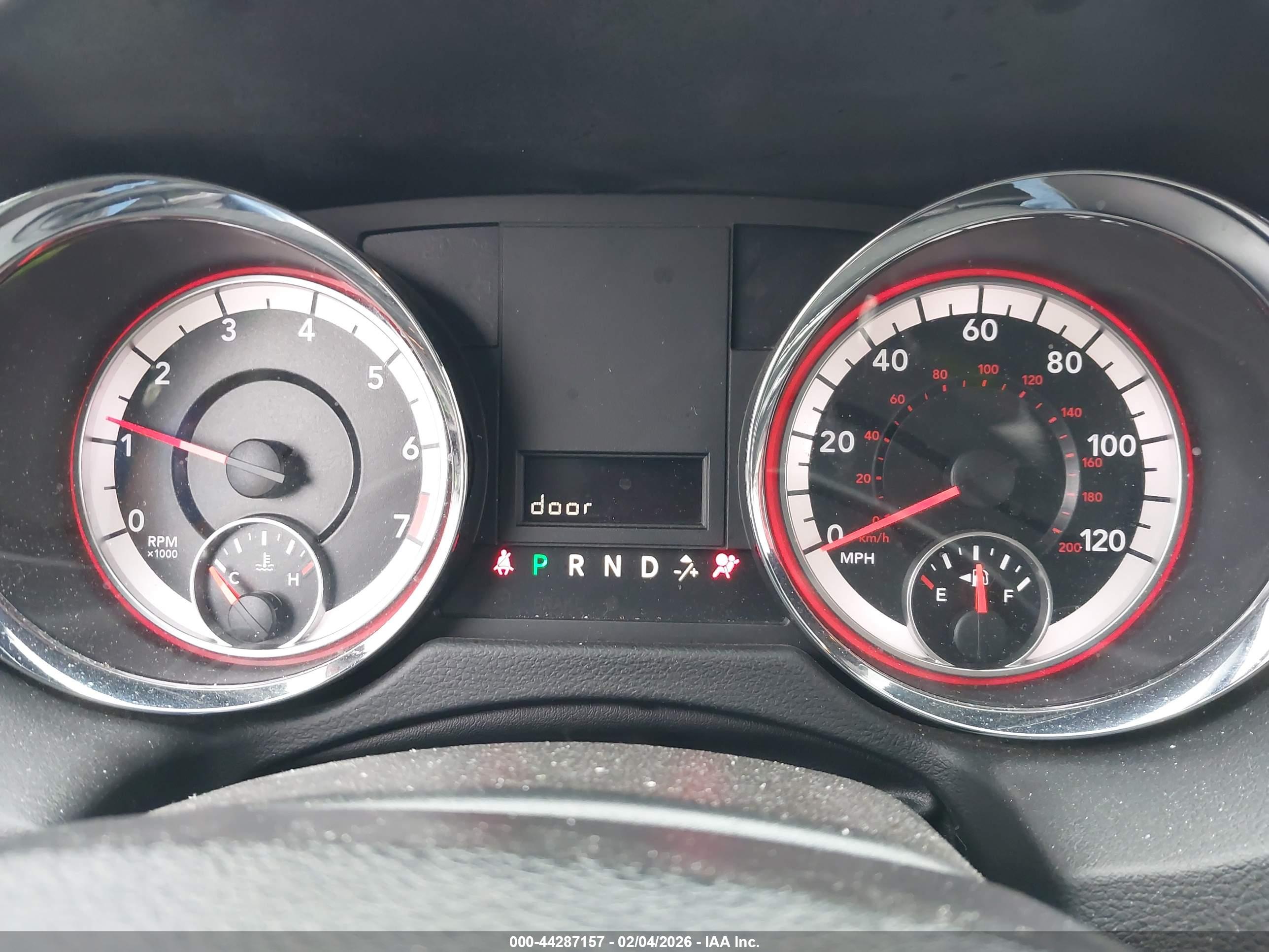 DODGE GRAND image 7