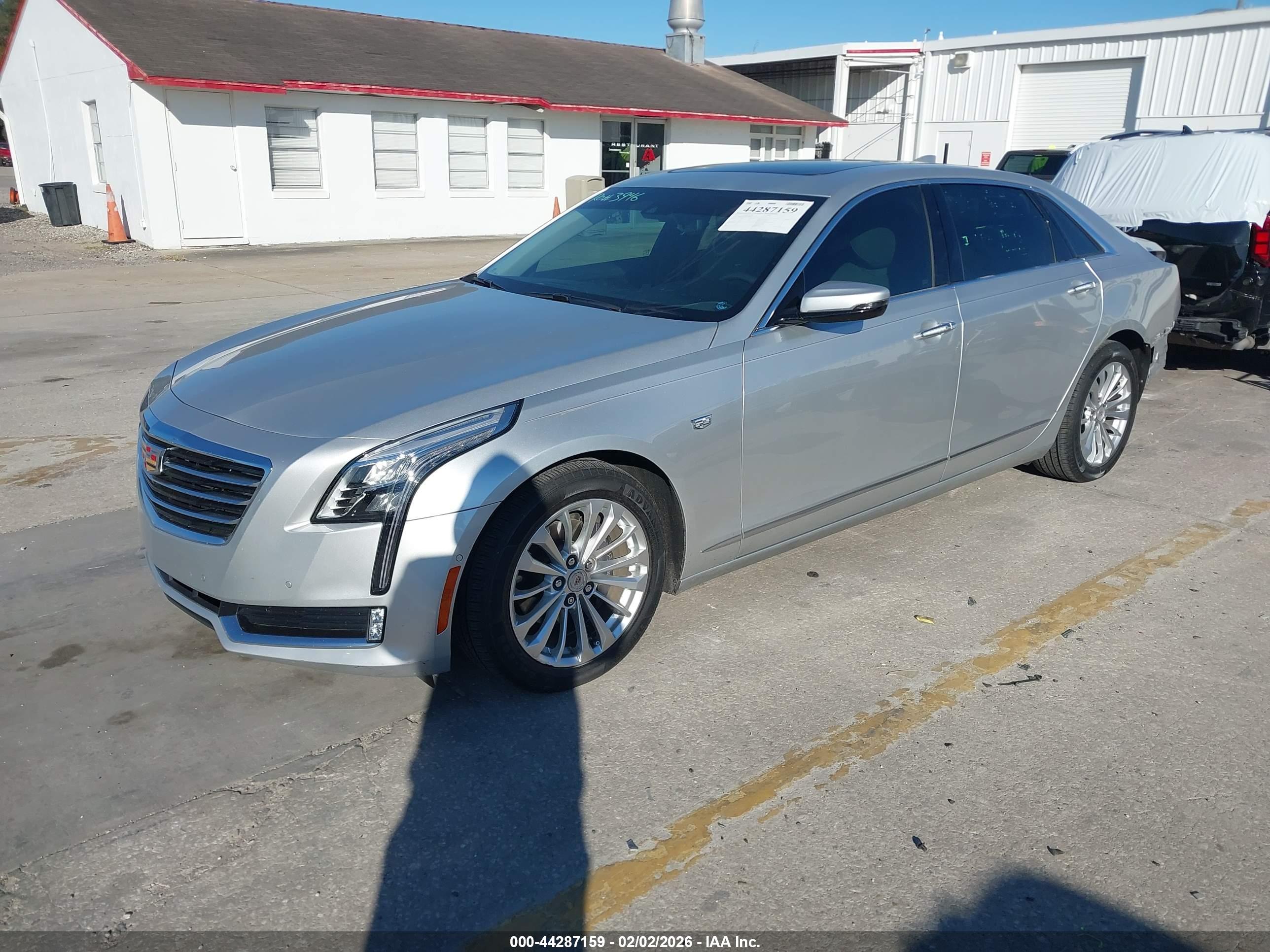 CADILLAC CT6 image 2