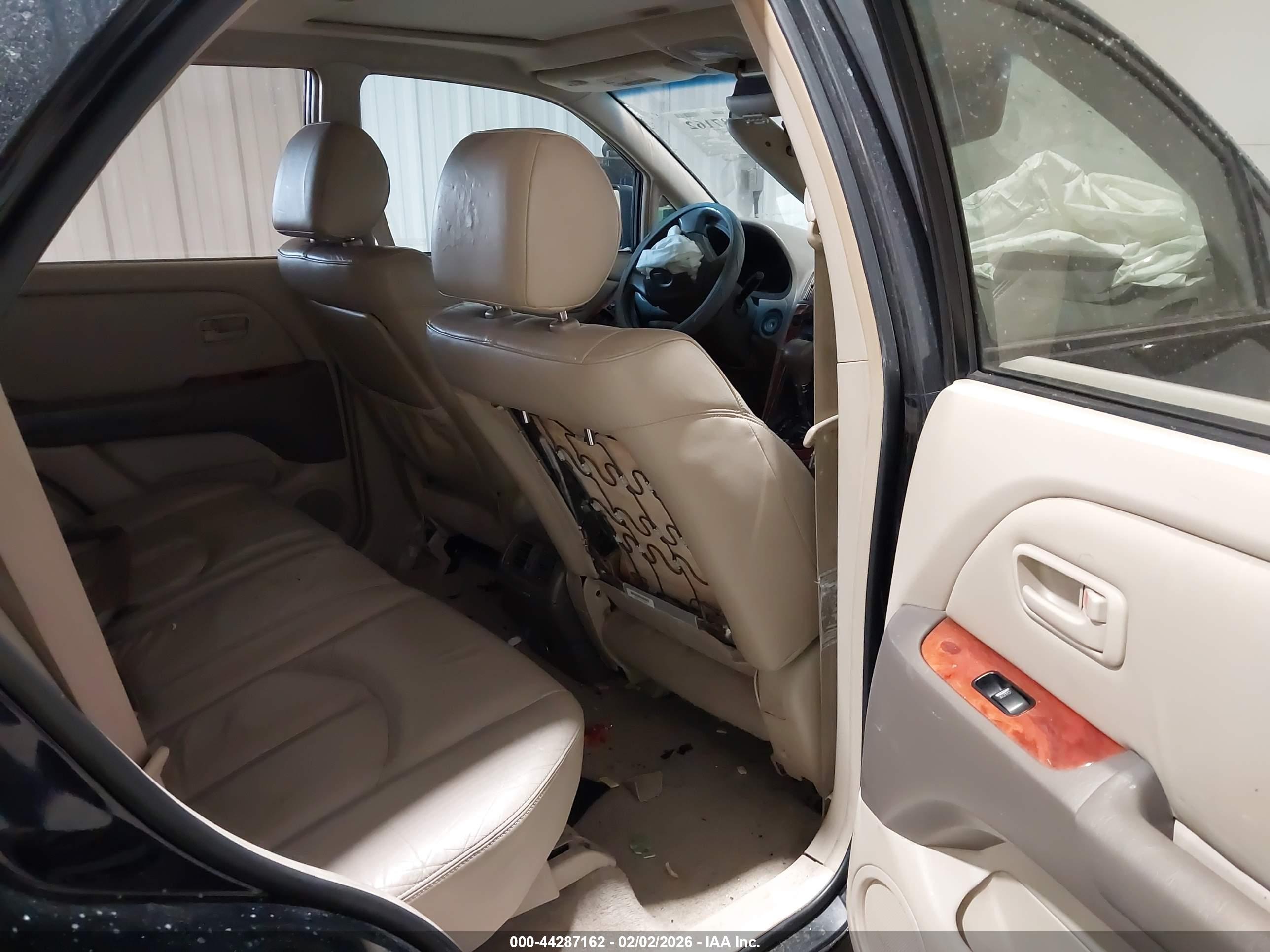 LEXUS RX image 8