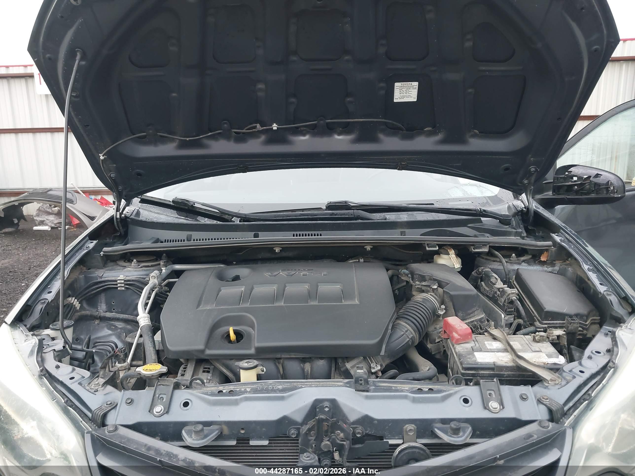 TOYOTA COROLLA image 10