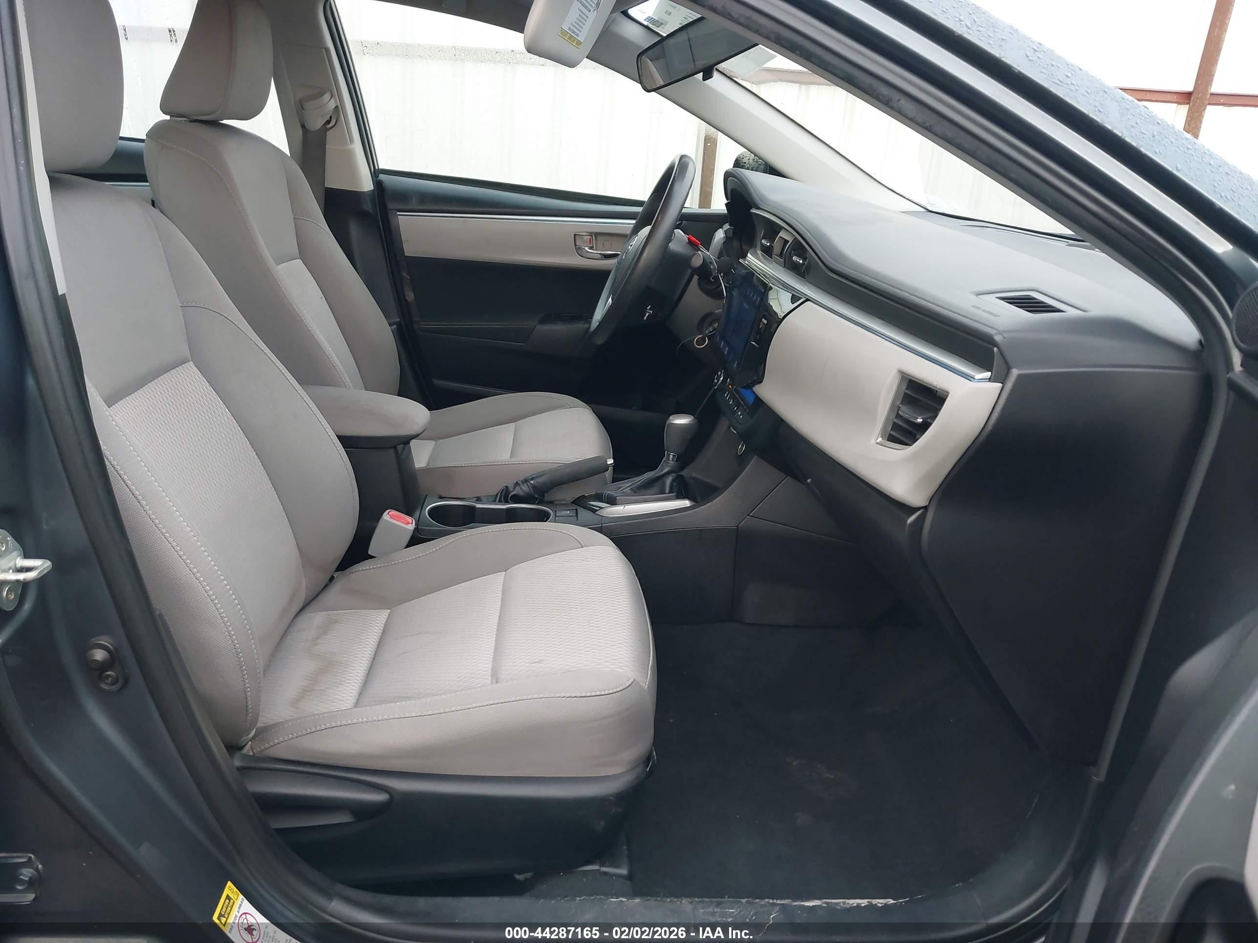 TOYOTA COROLLA image 5