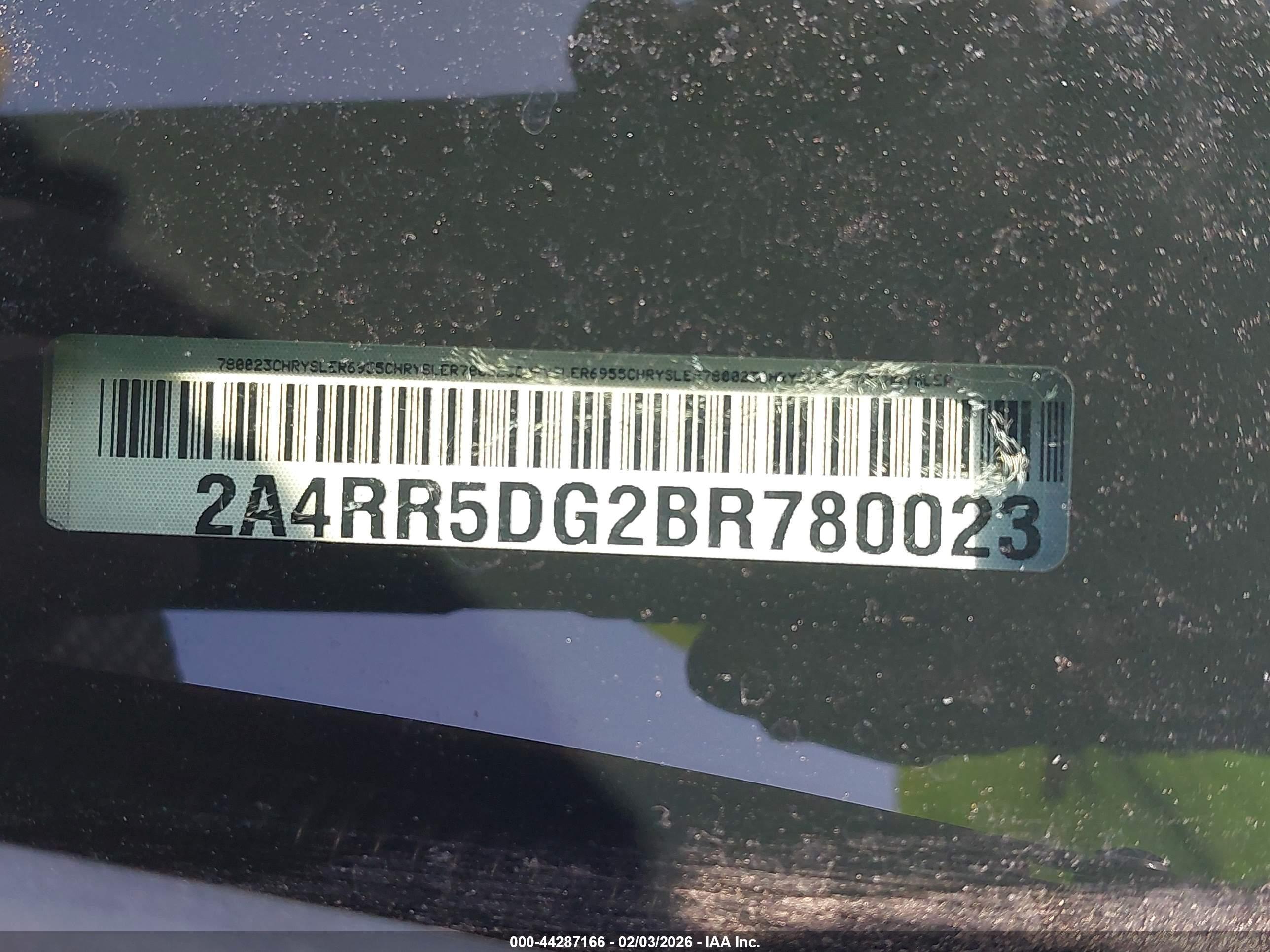CHRYSLER TOWN image 9
