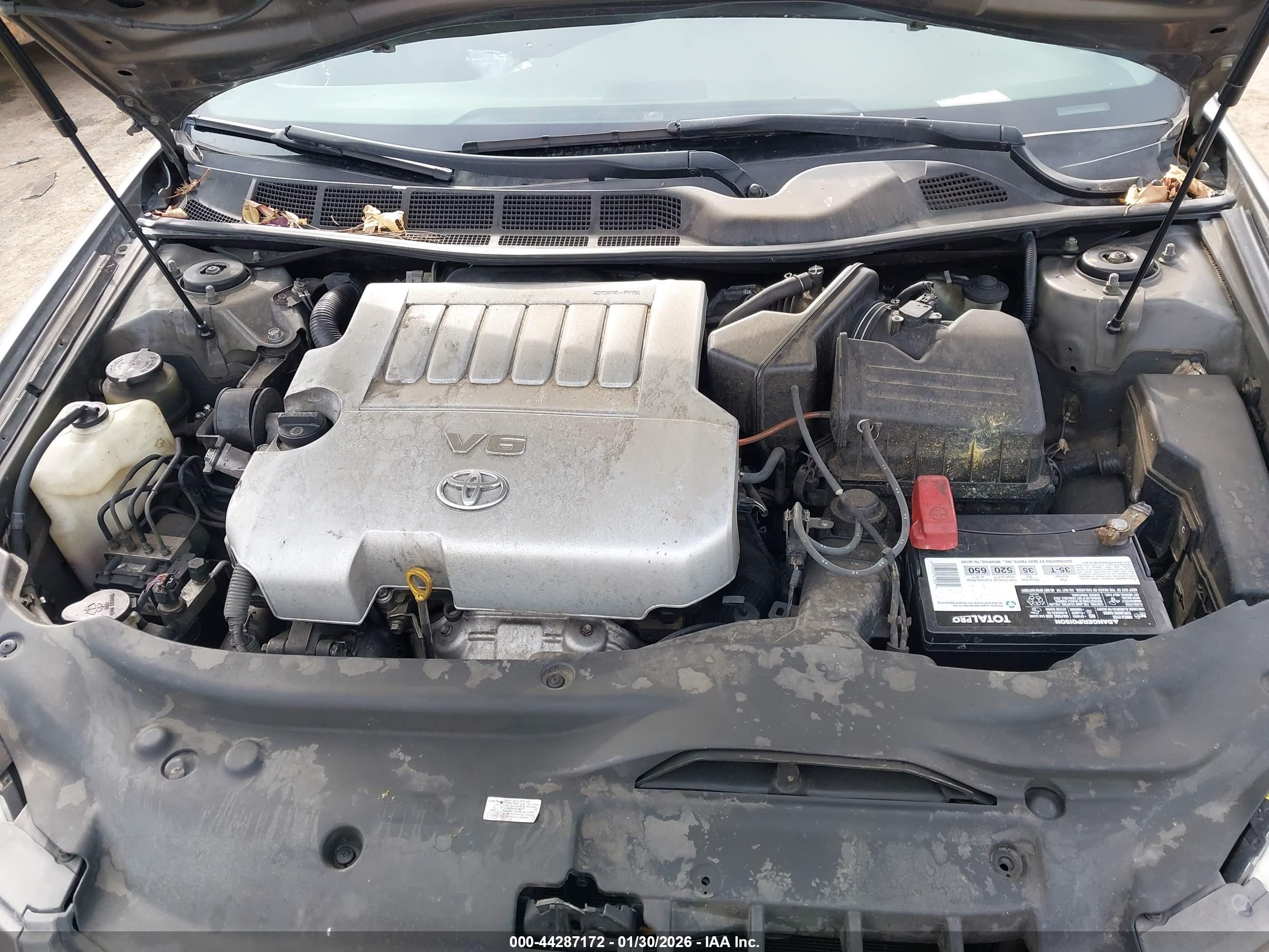 TOYOTA AVALON image 10