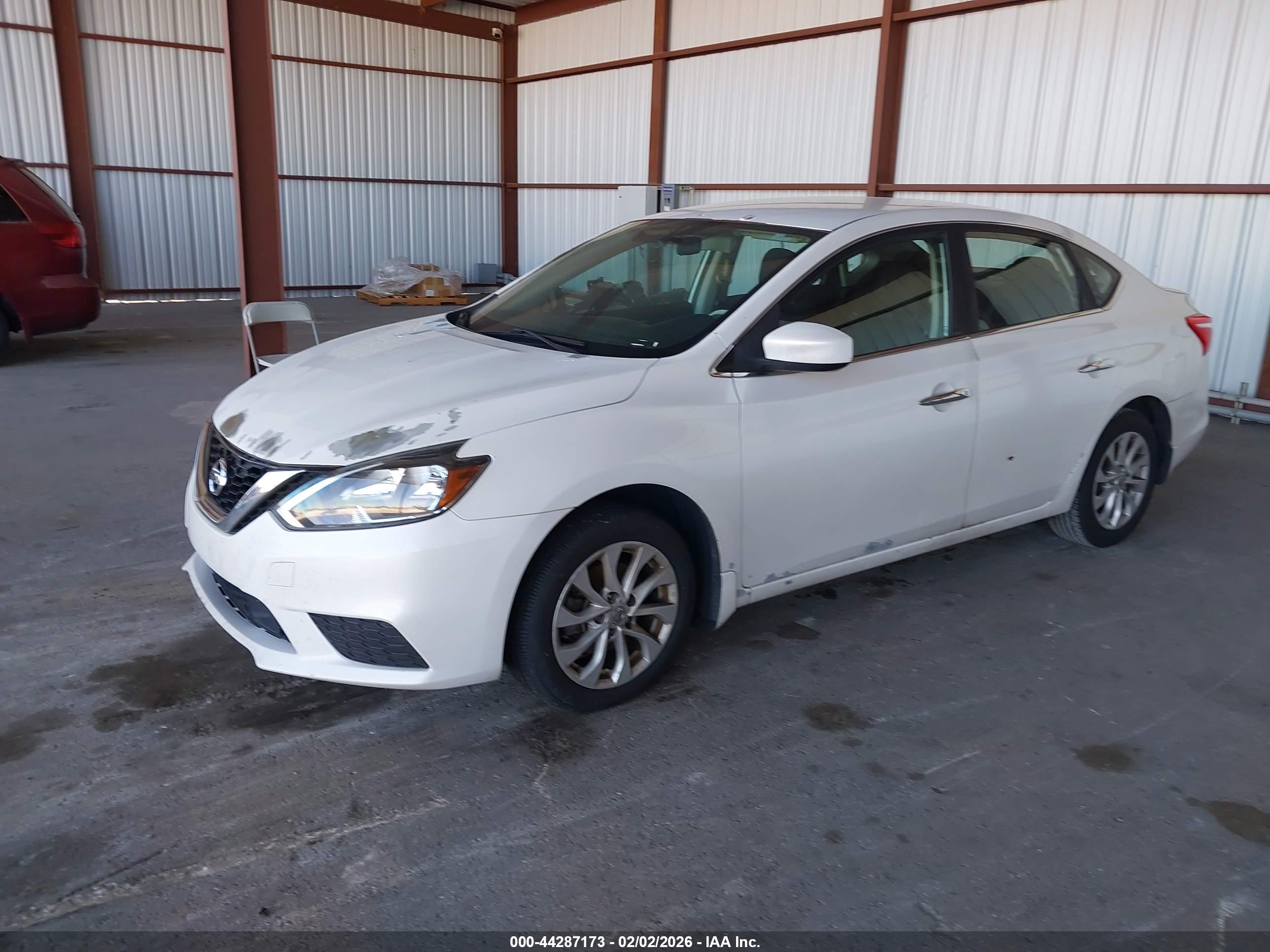 NISSAN SENTRA image 2