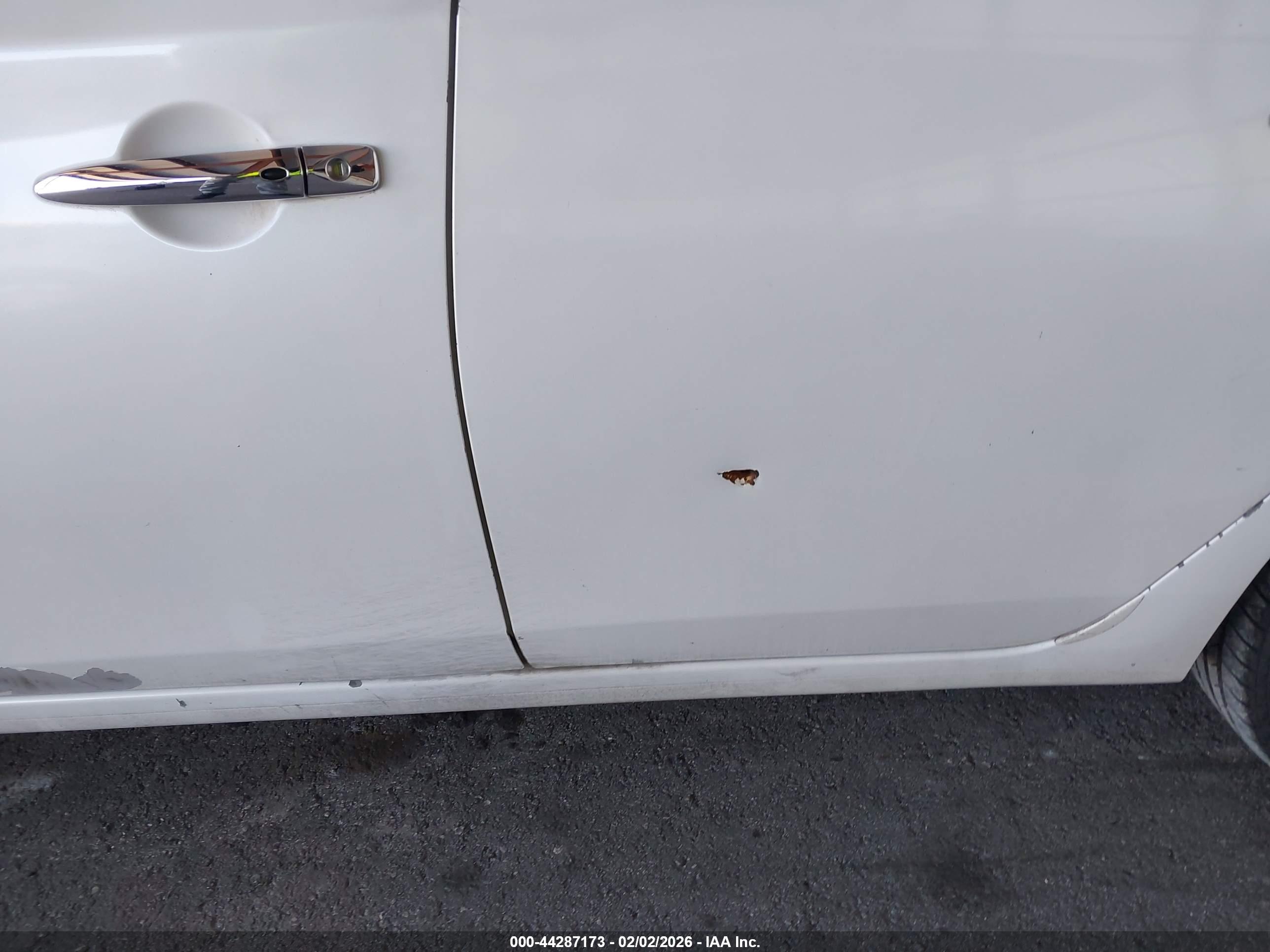 NISSAN SENTRA image 6