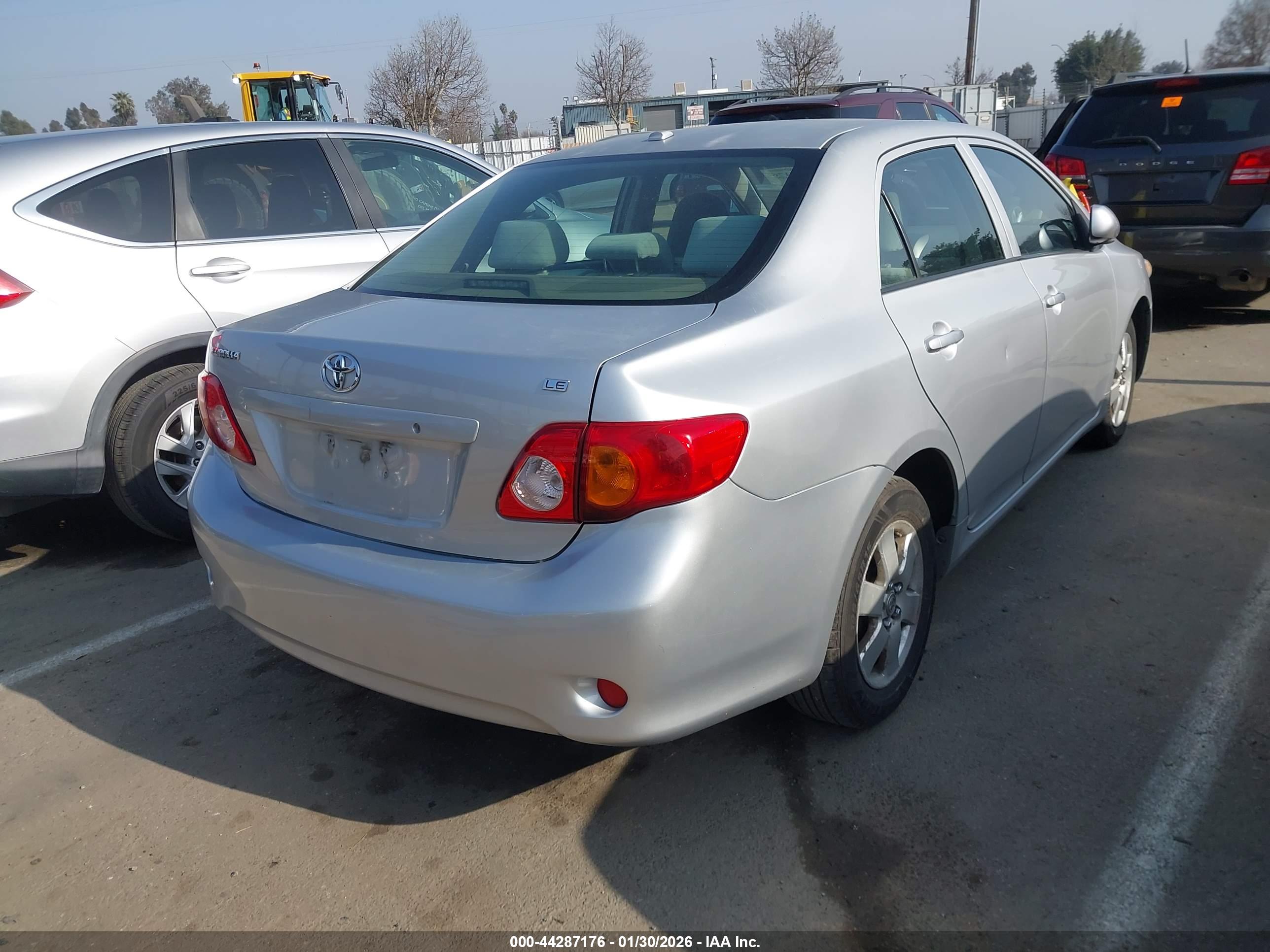 TOYOTA COROLLA image 4