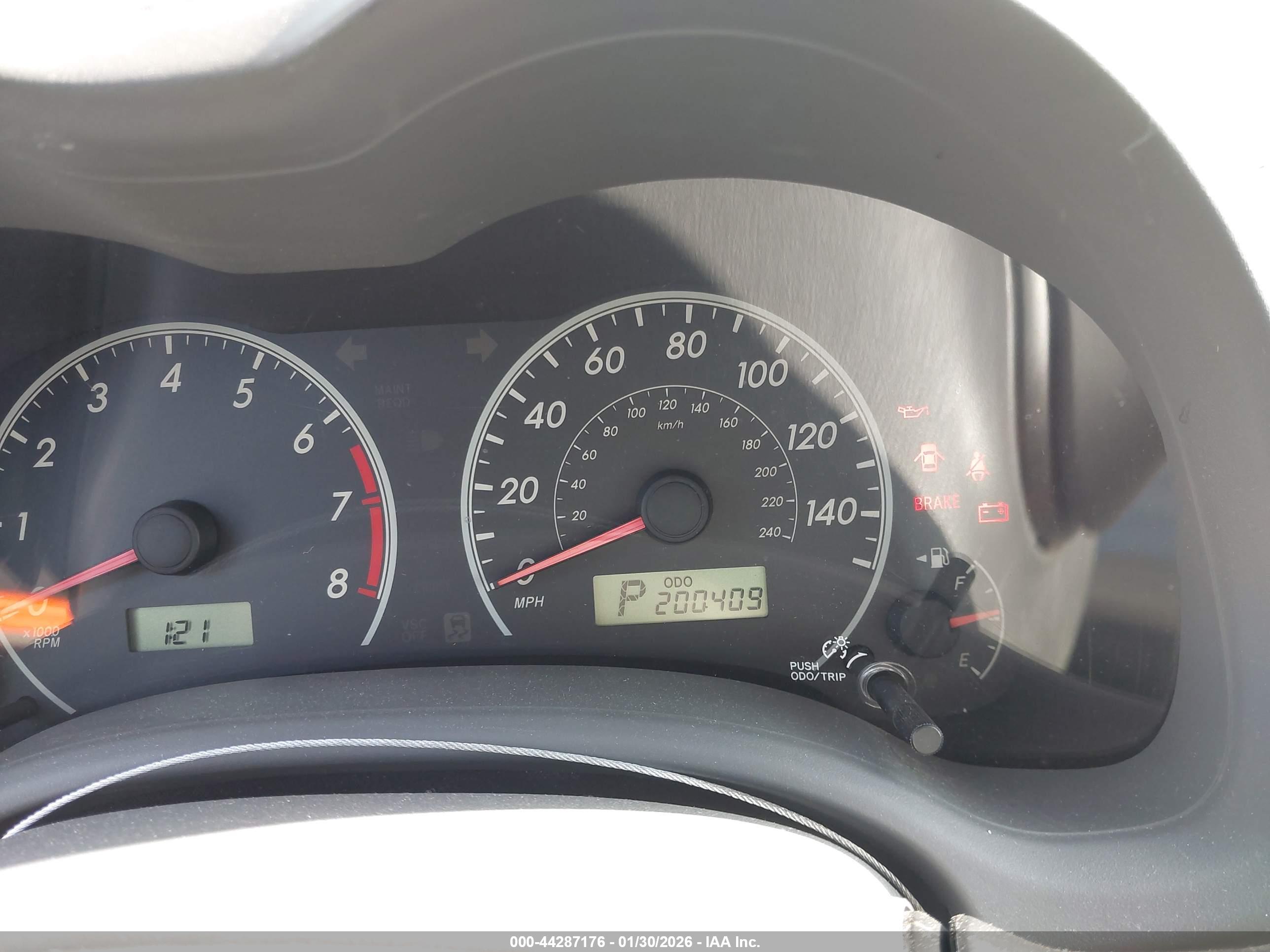 TOYOTA COROLLA image 7