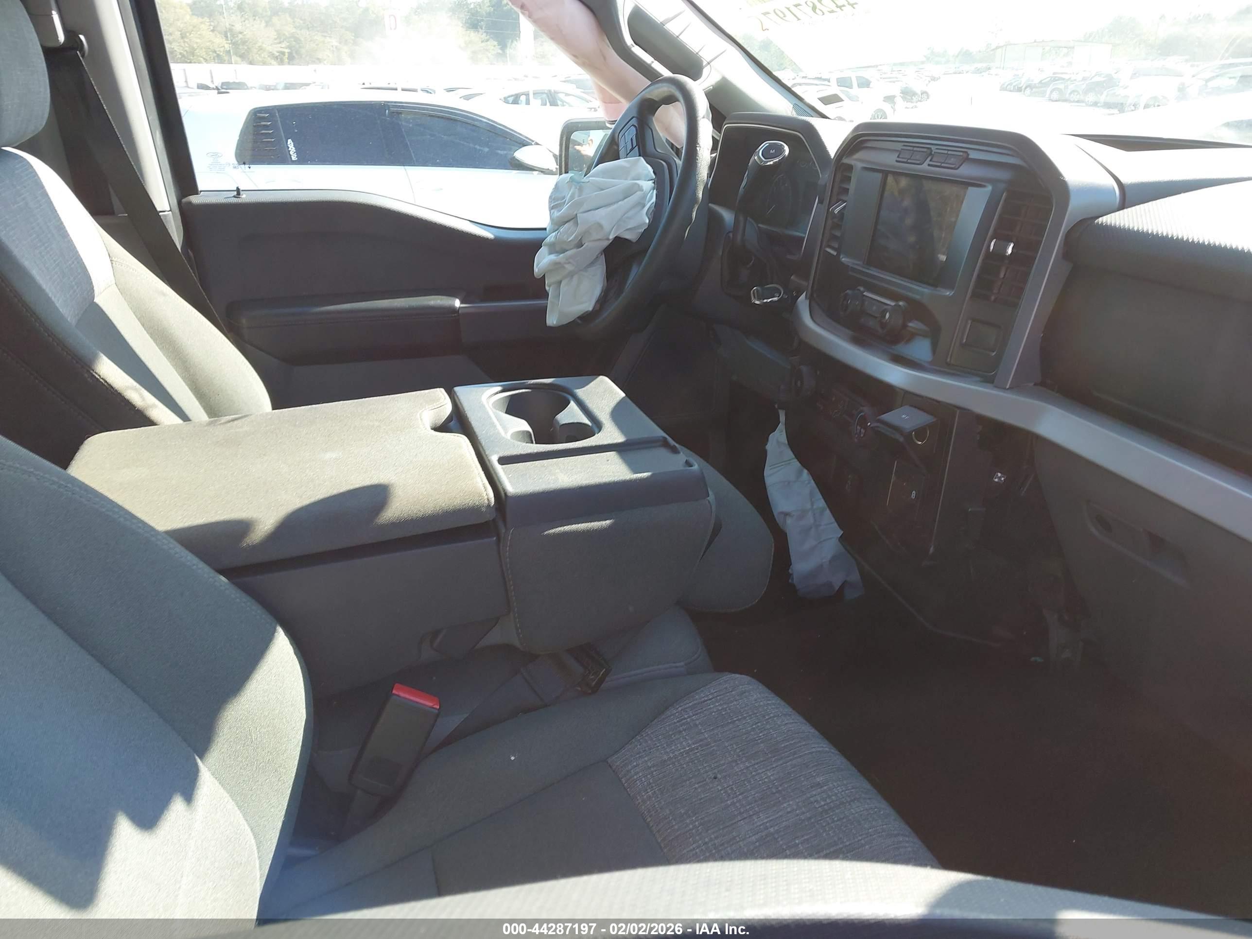 FORD F-150 image 5
