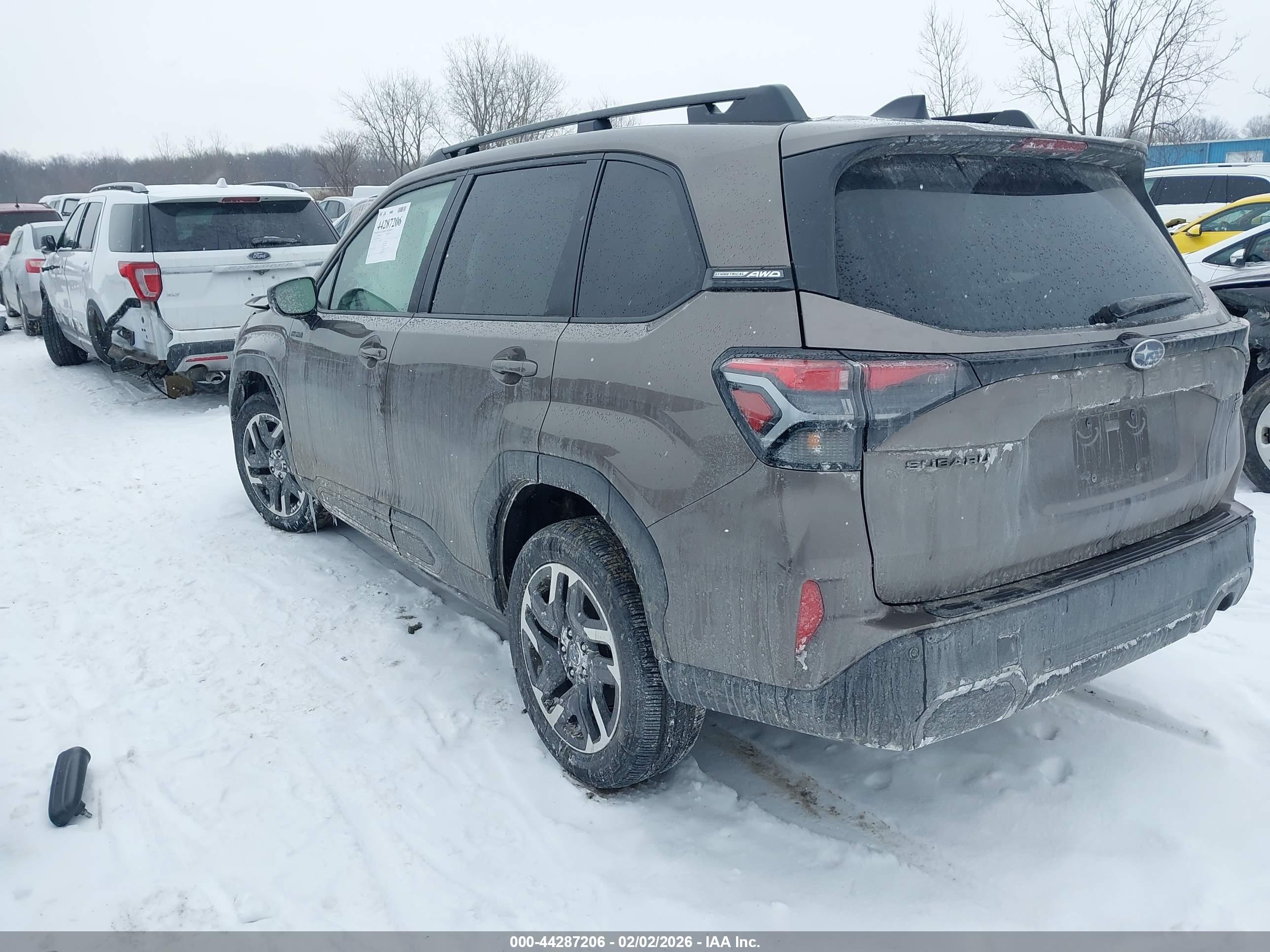 SUBARU FORESTER image 3