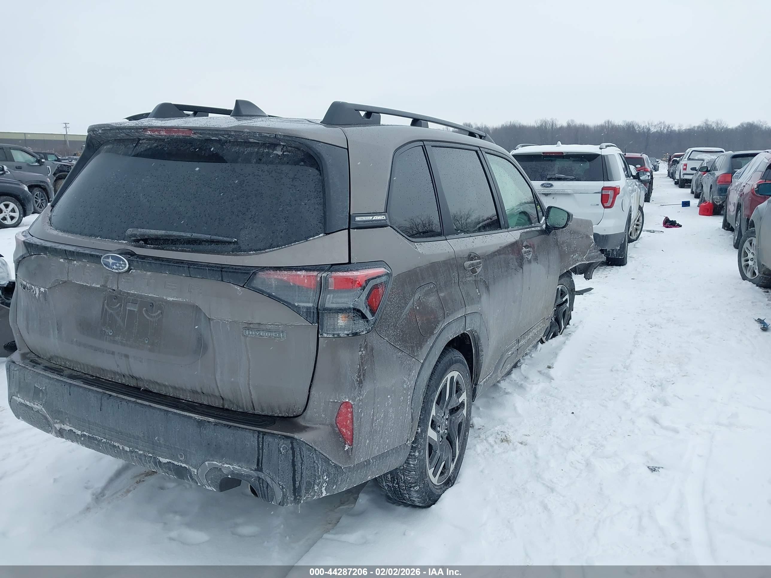 SUBARU FORESTER image 4