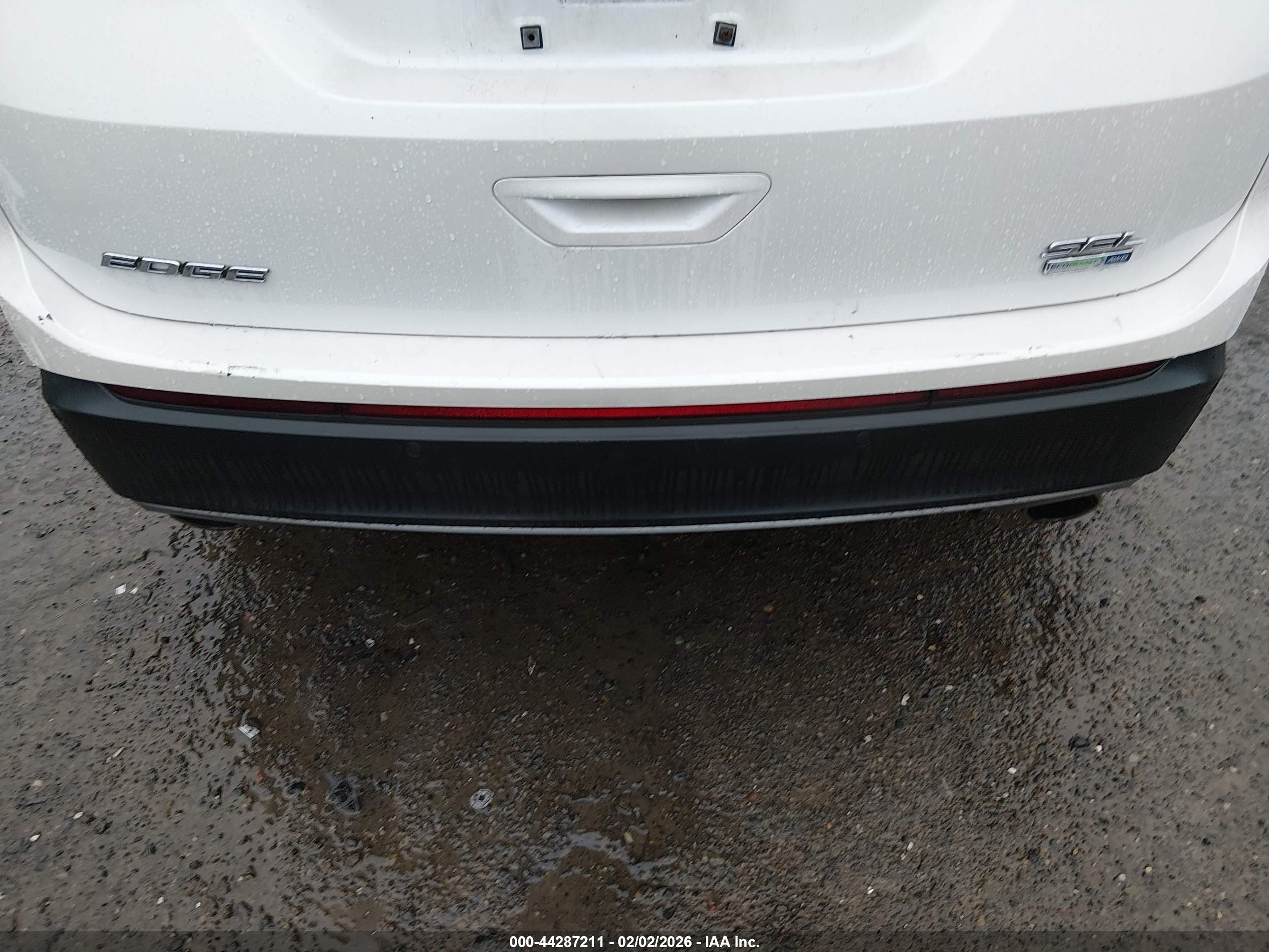 FORD EDGE image 6