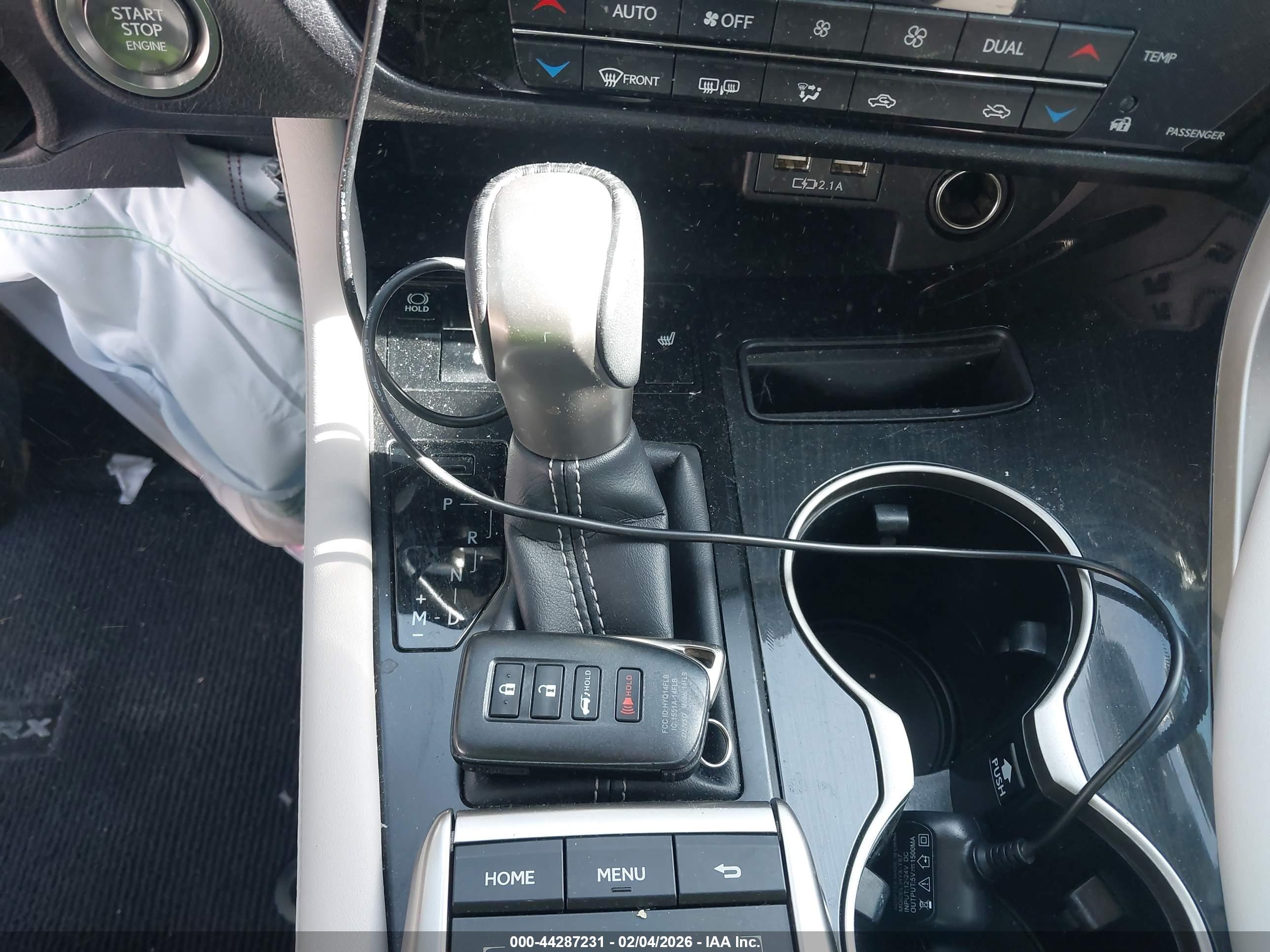 LEXUS RX image 11