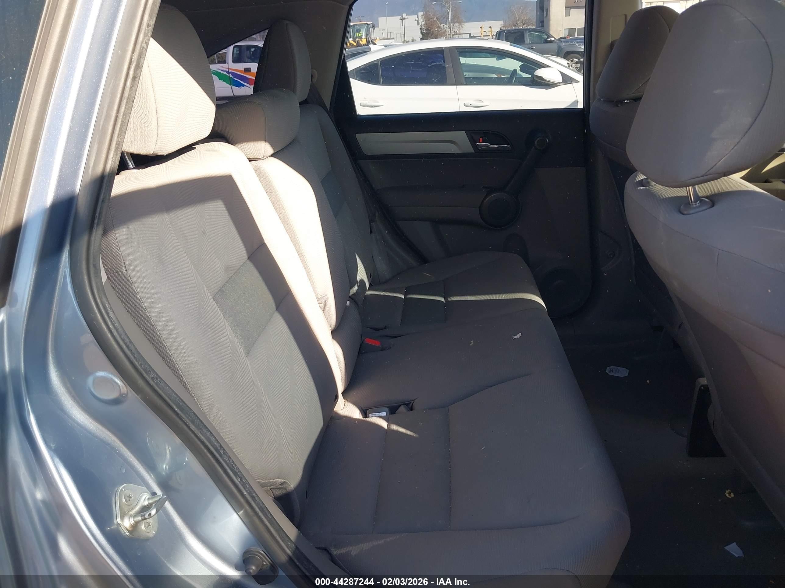 HONDA CR-V image 8