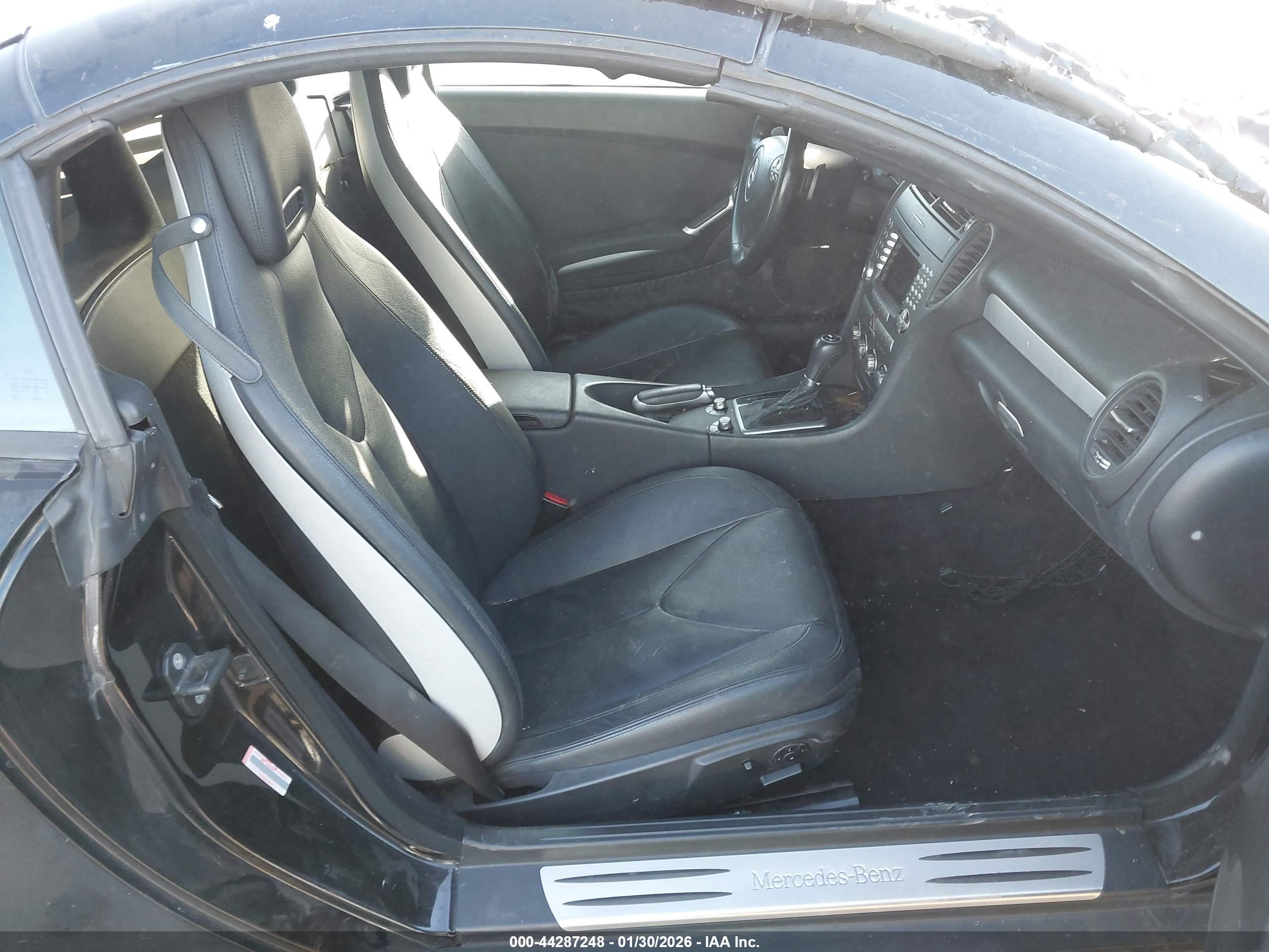MERCEDES-BENZ SLK image 8