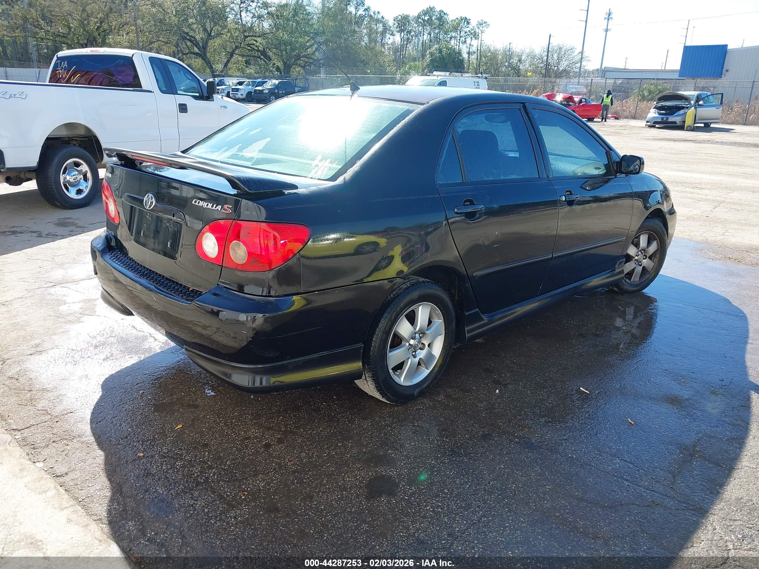 TOYOTA COROLLA image 4
